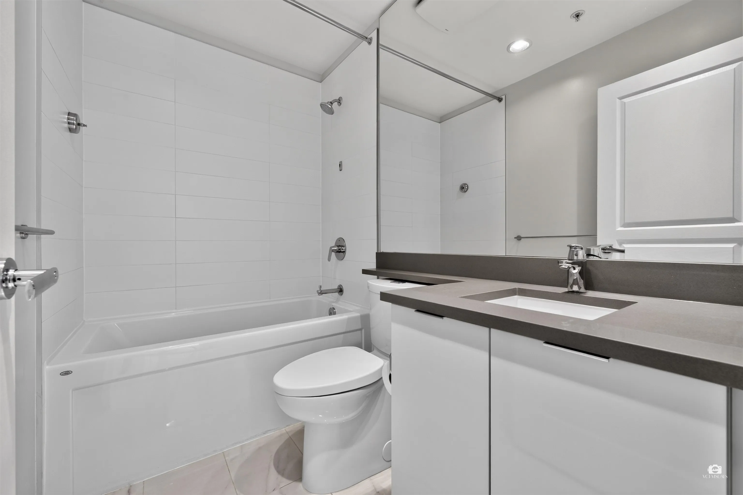 9399 Alexandra Road #603