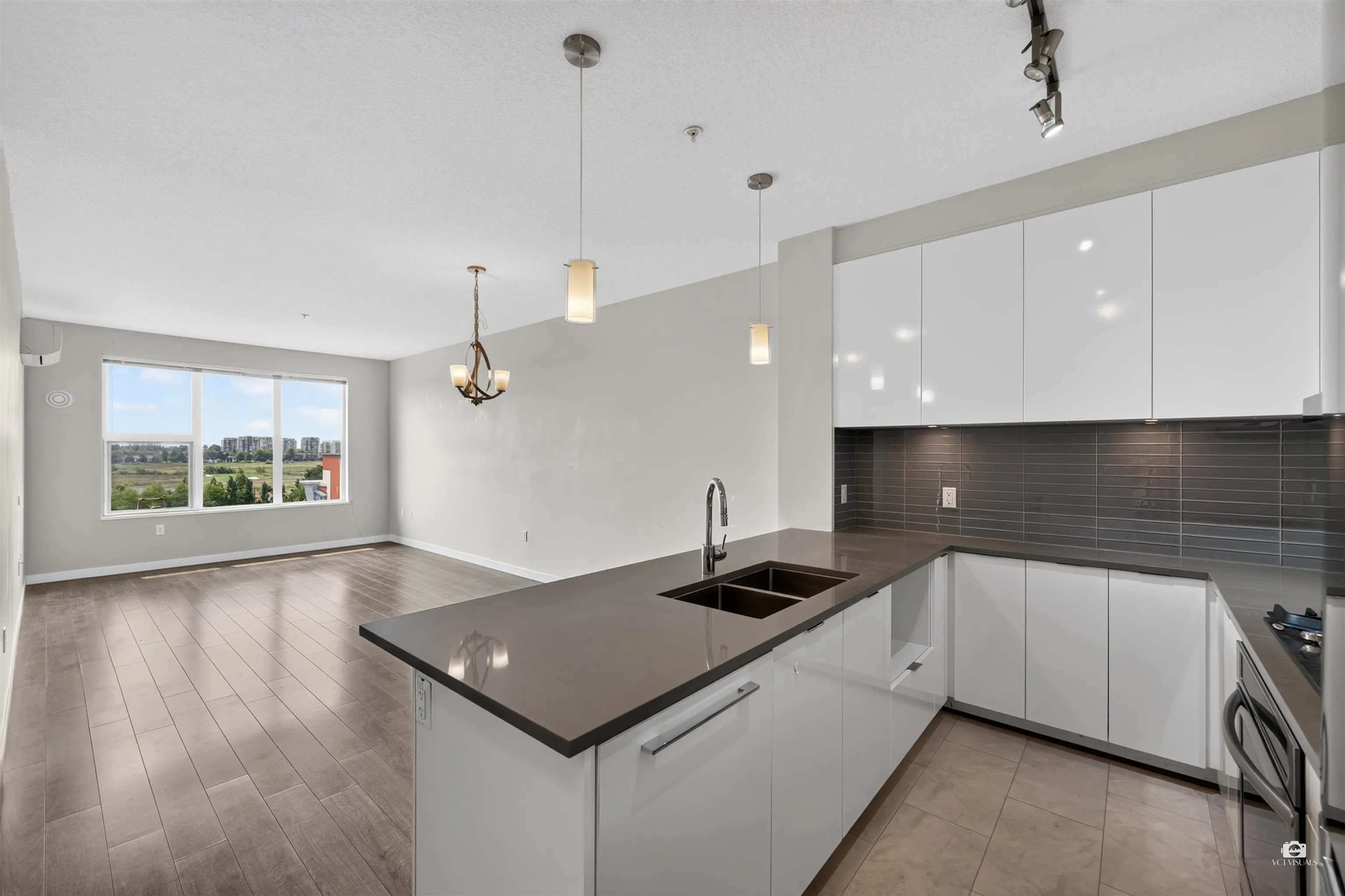 9399 Alexandra Road #603