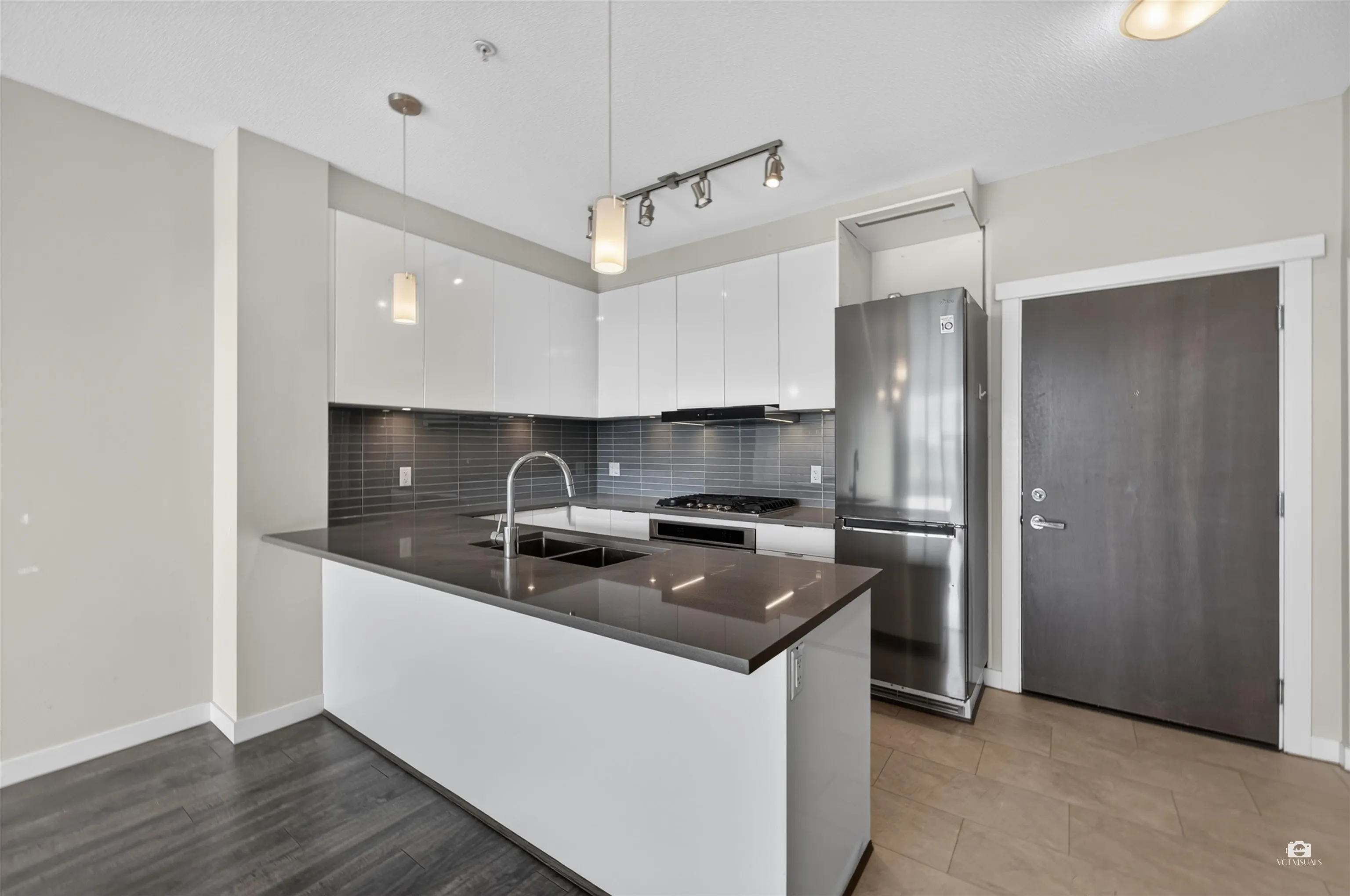 9399 Alexandra Road #603
