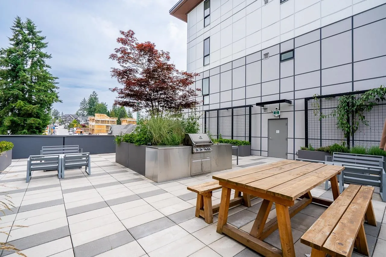 750 Dogwood Street #611