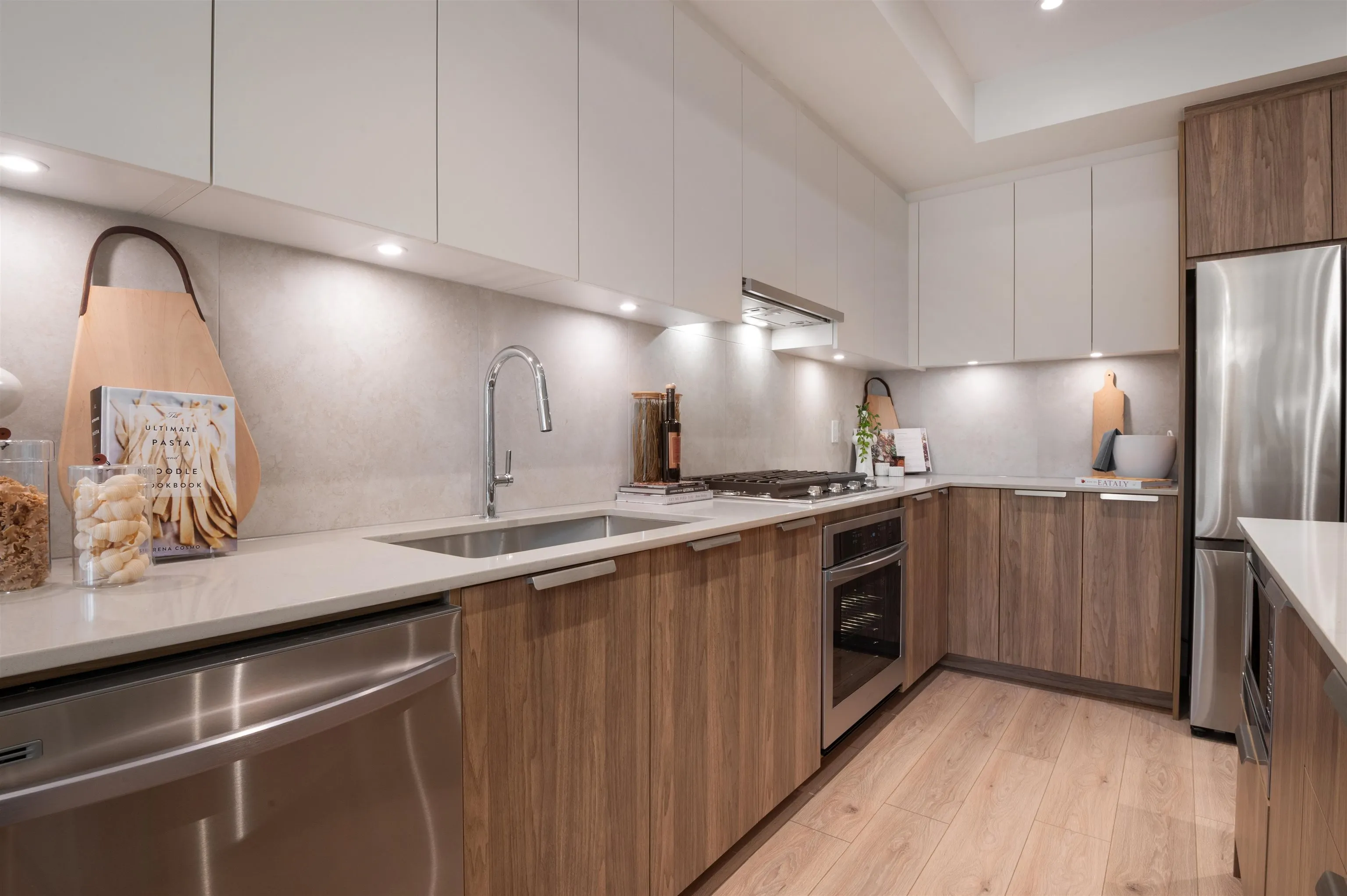 2178 Prairie Avenue #405