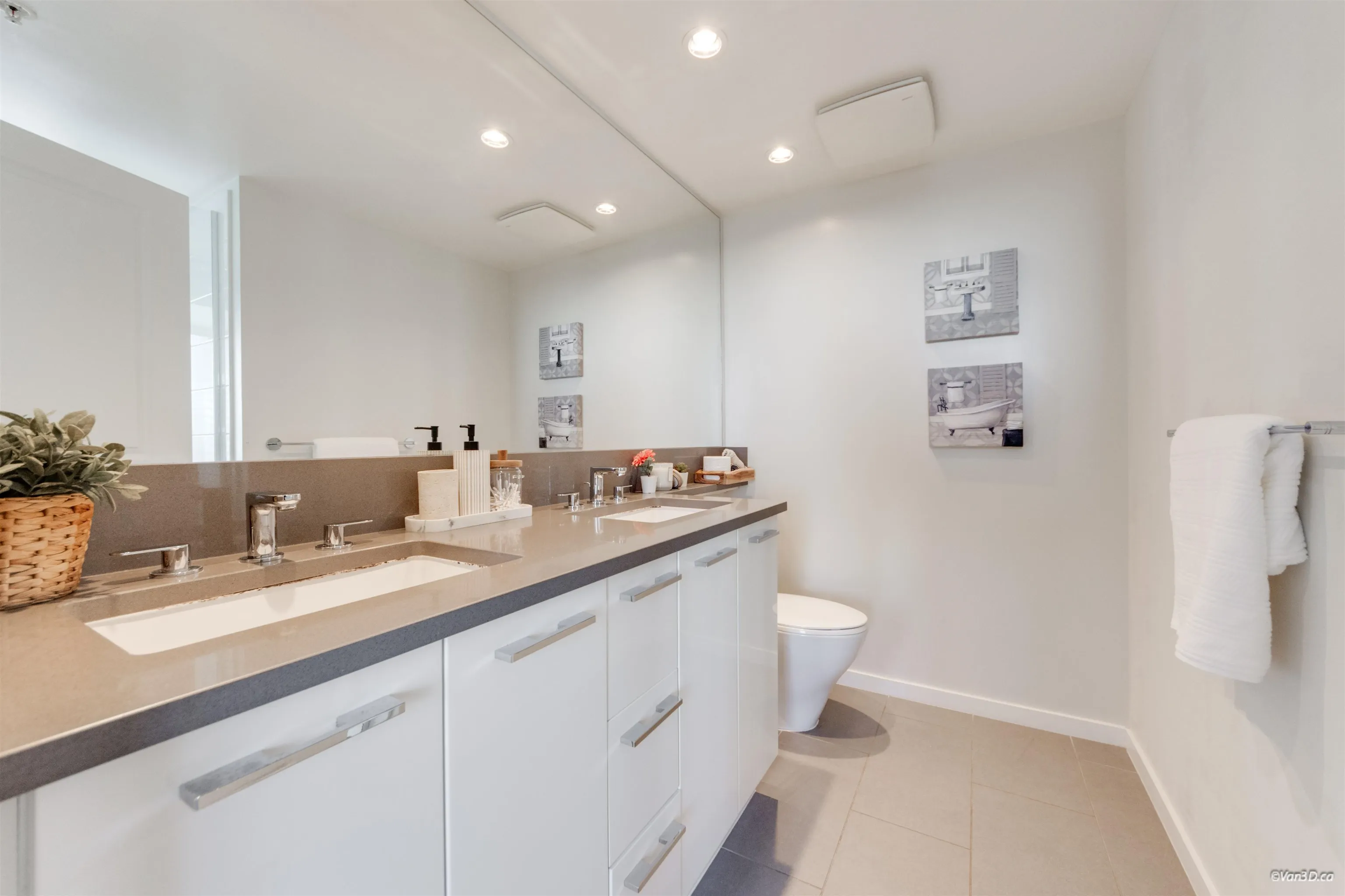 6658 Dow Avenue #2109