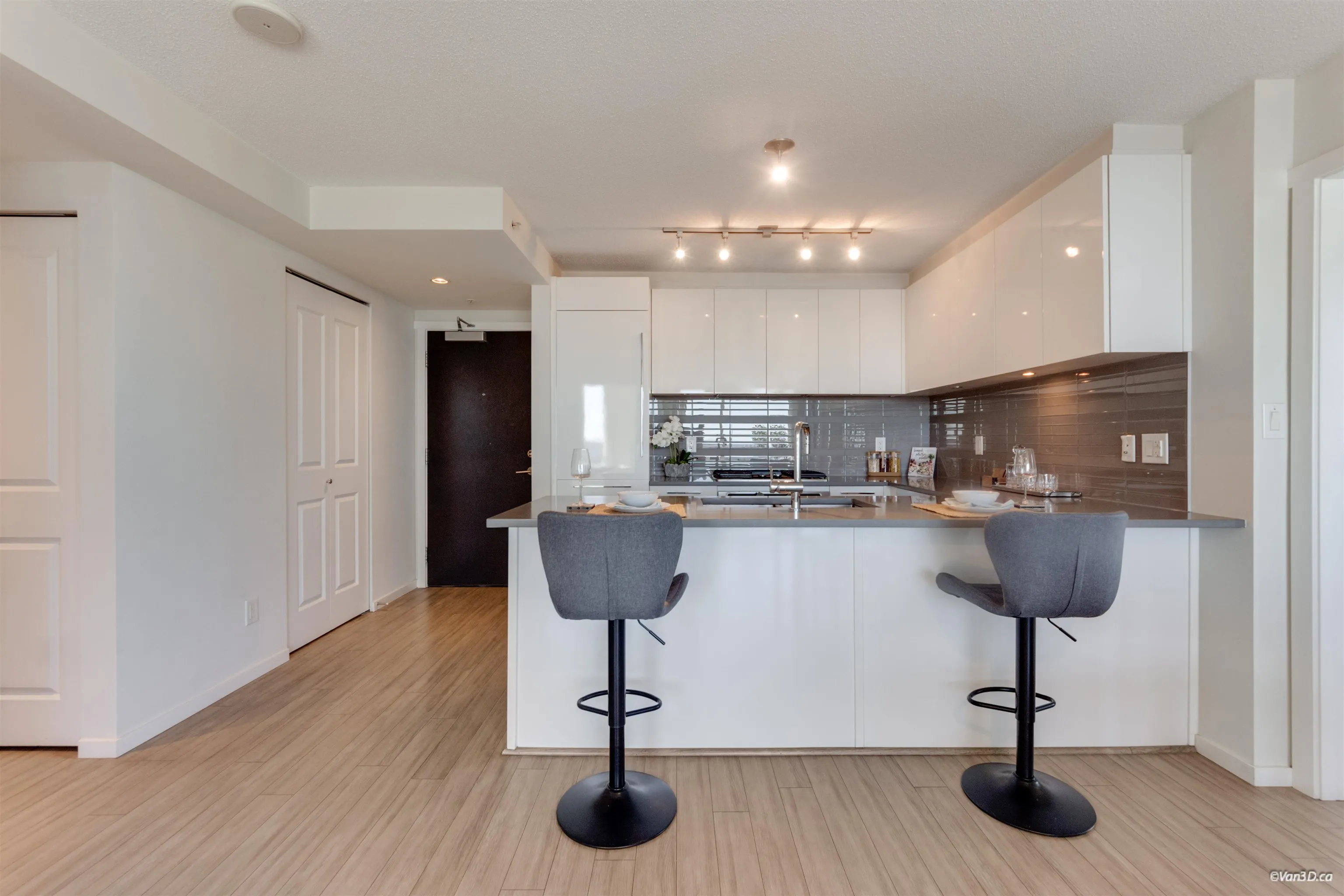 6658 Dow Avenue #2109