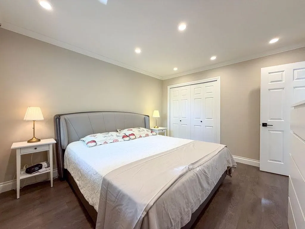 5179 Topaz Place