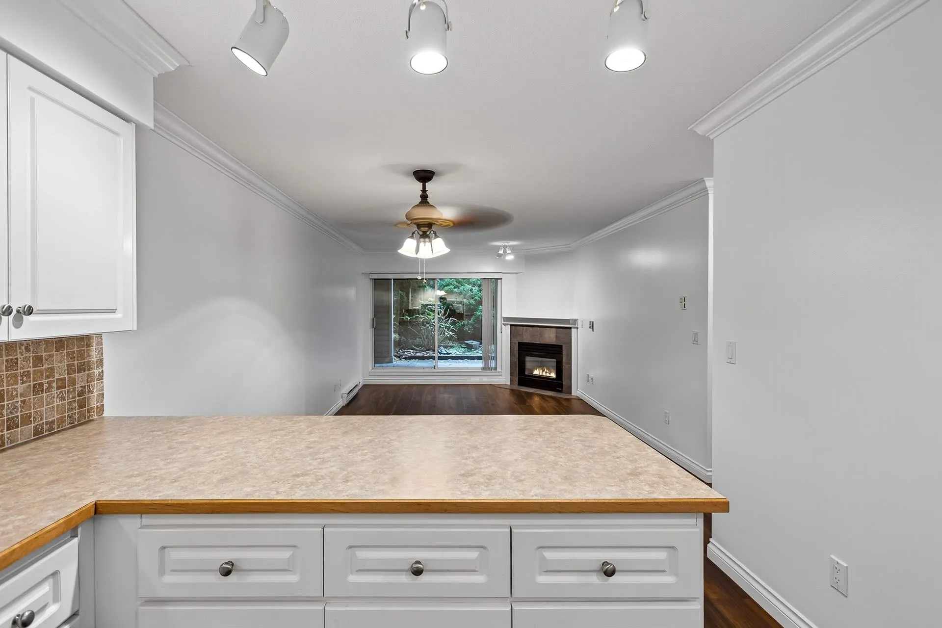 1215 Pacific Street #107