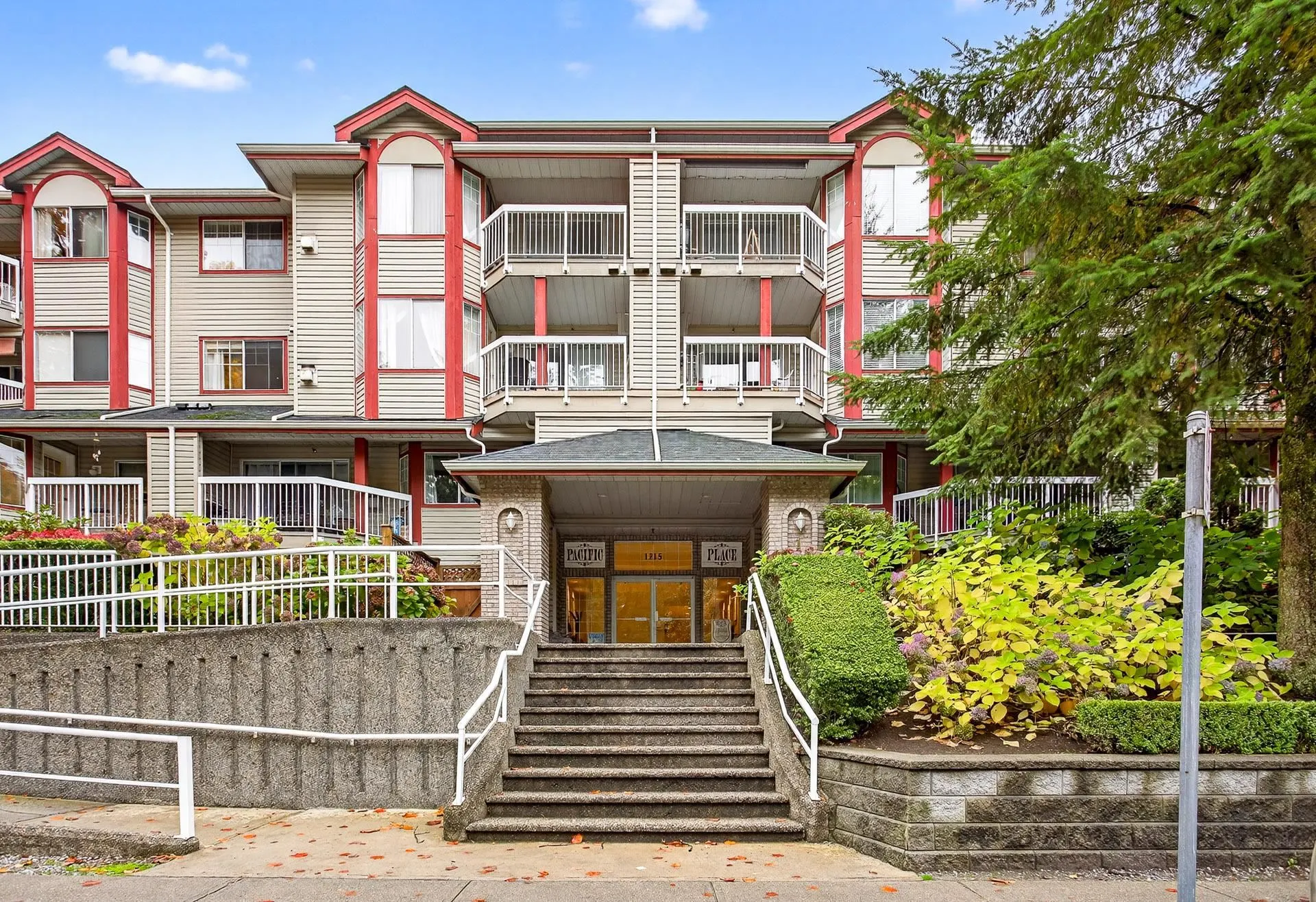 1215 Pacific Street #107