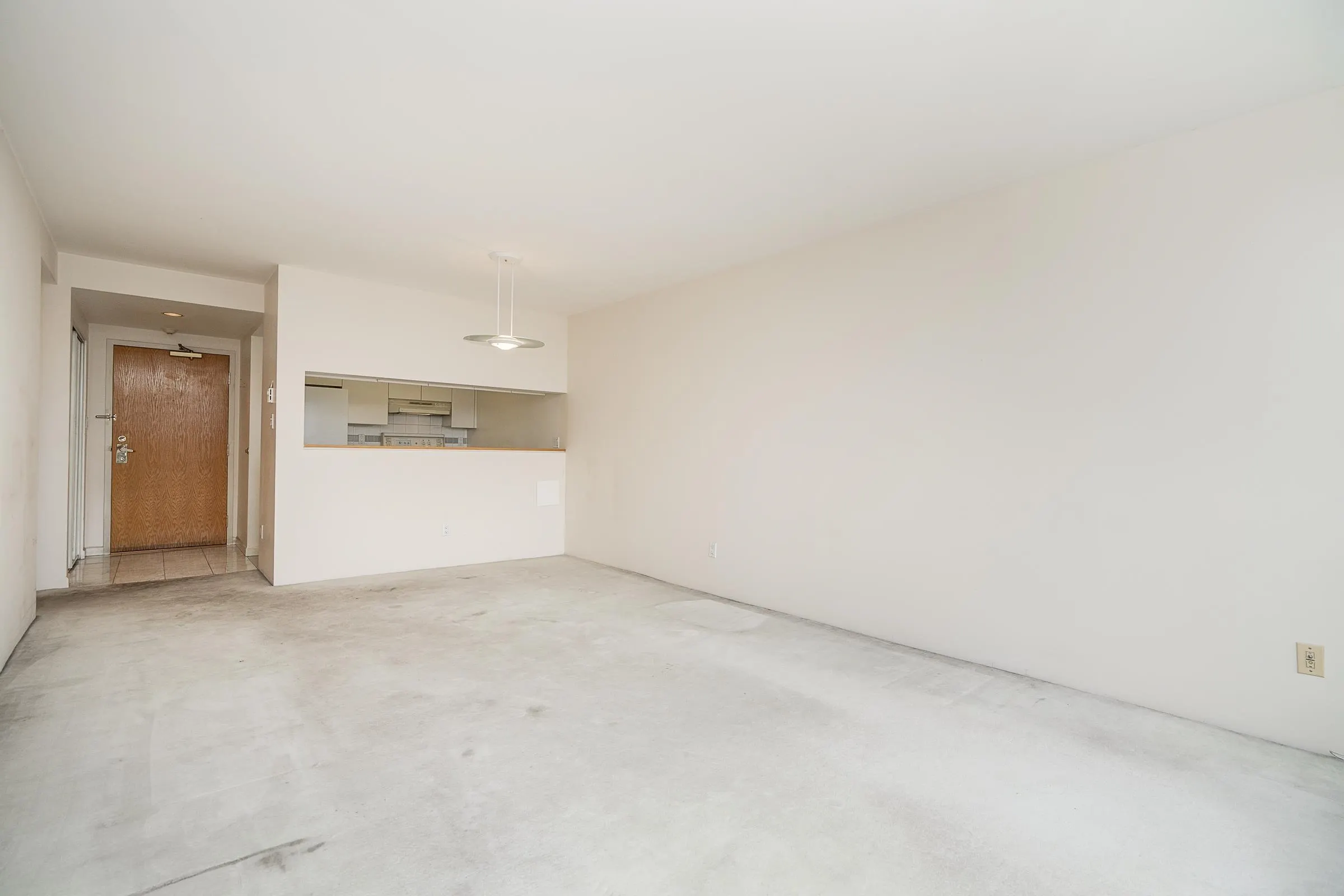 9633 Manchester Drive #1802