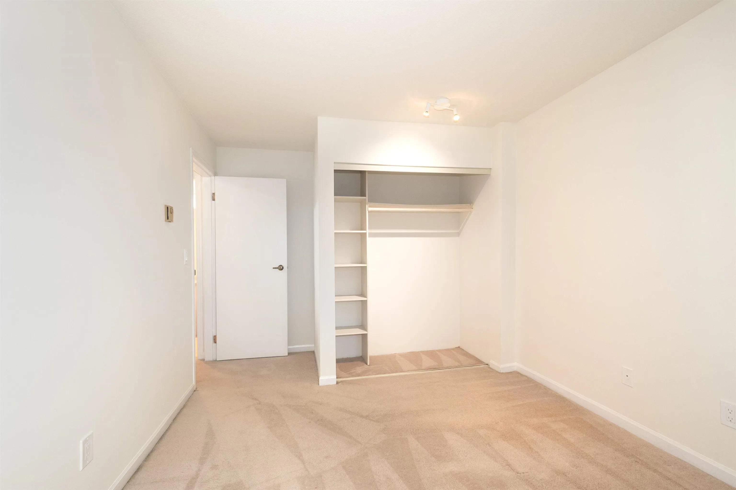 7600 Francis Road #203