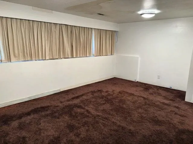 1074 Bayview Drive