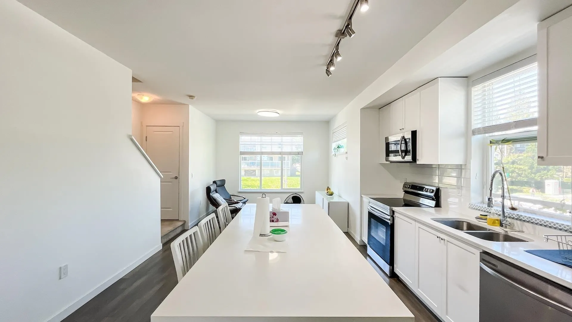 15487 99a Avenue #1