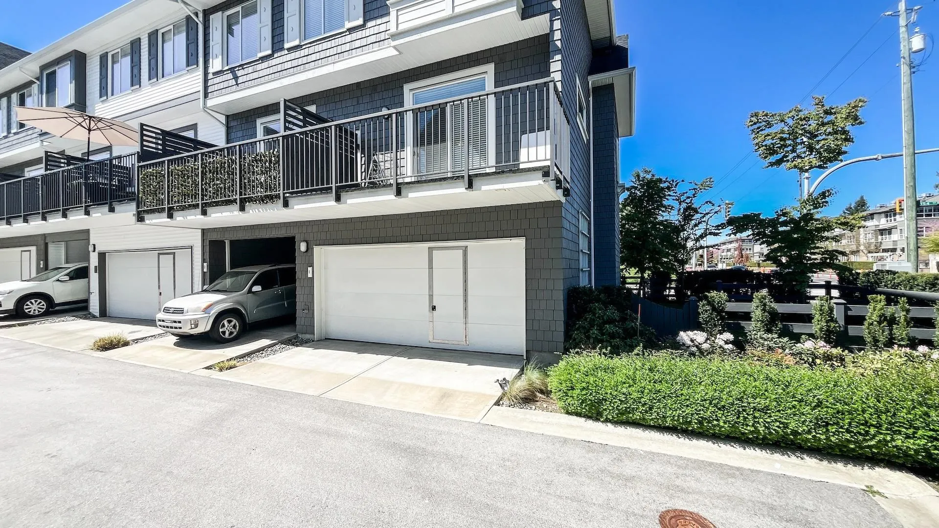 15487 99a Avenue #1