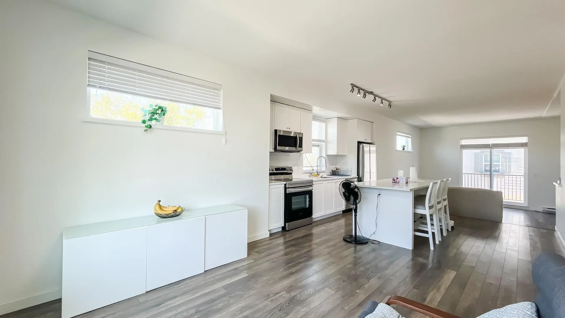 15487 99a Avenue #1