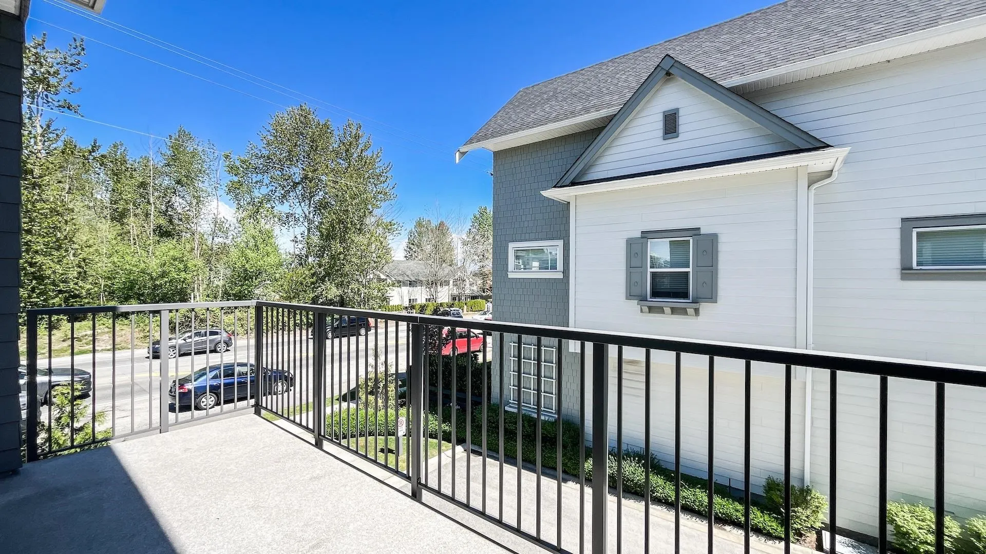 15487 99a Avenue #1