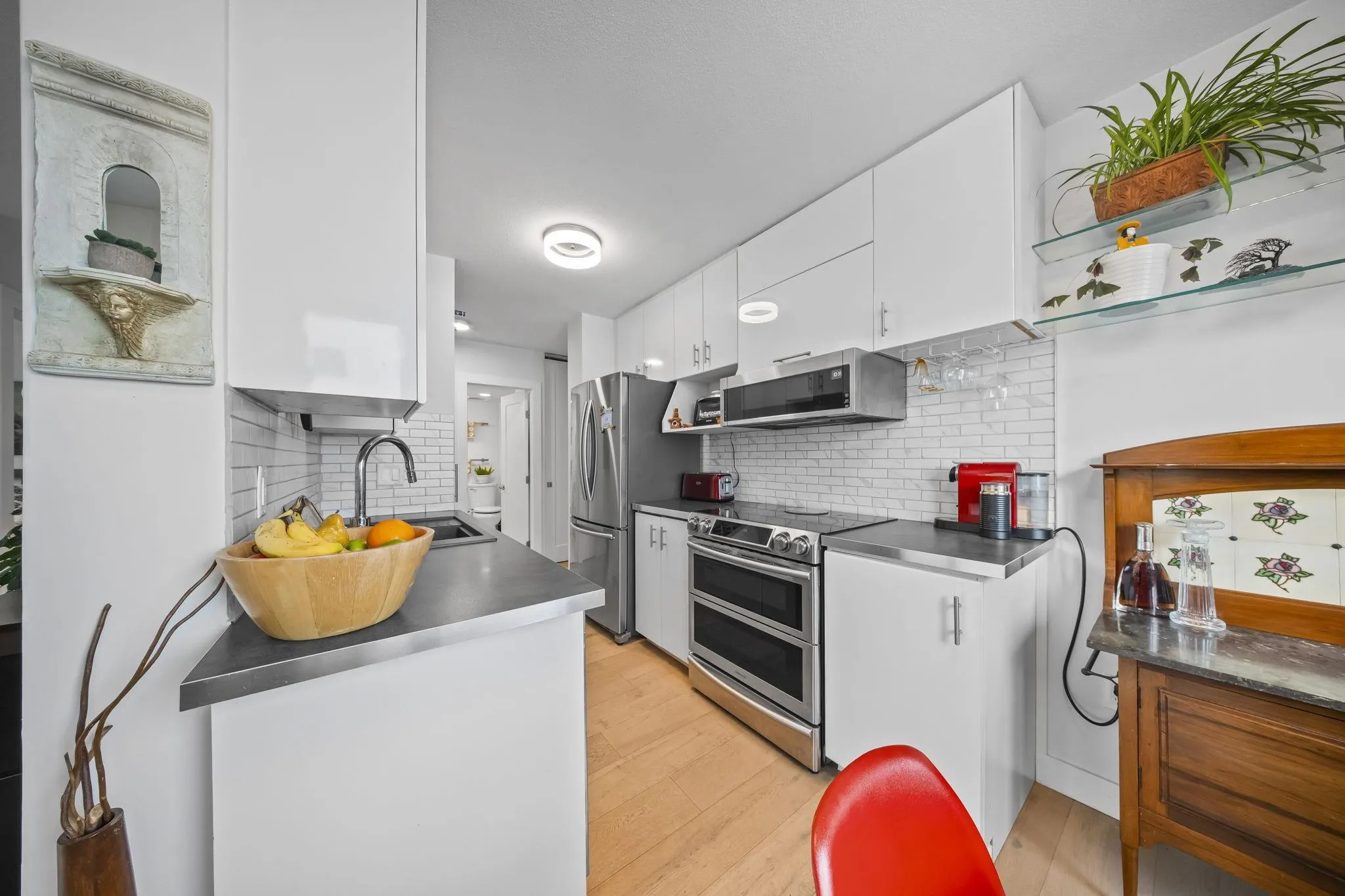 1330 Harwood Street #301
