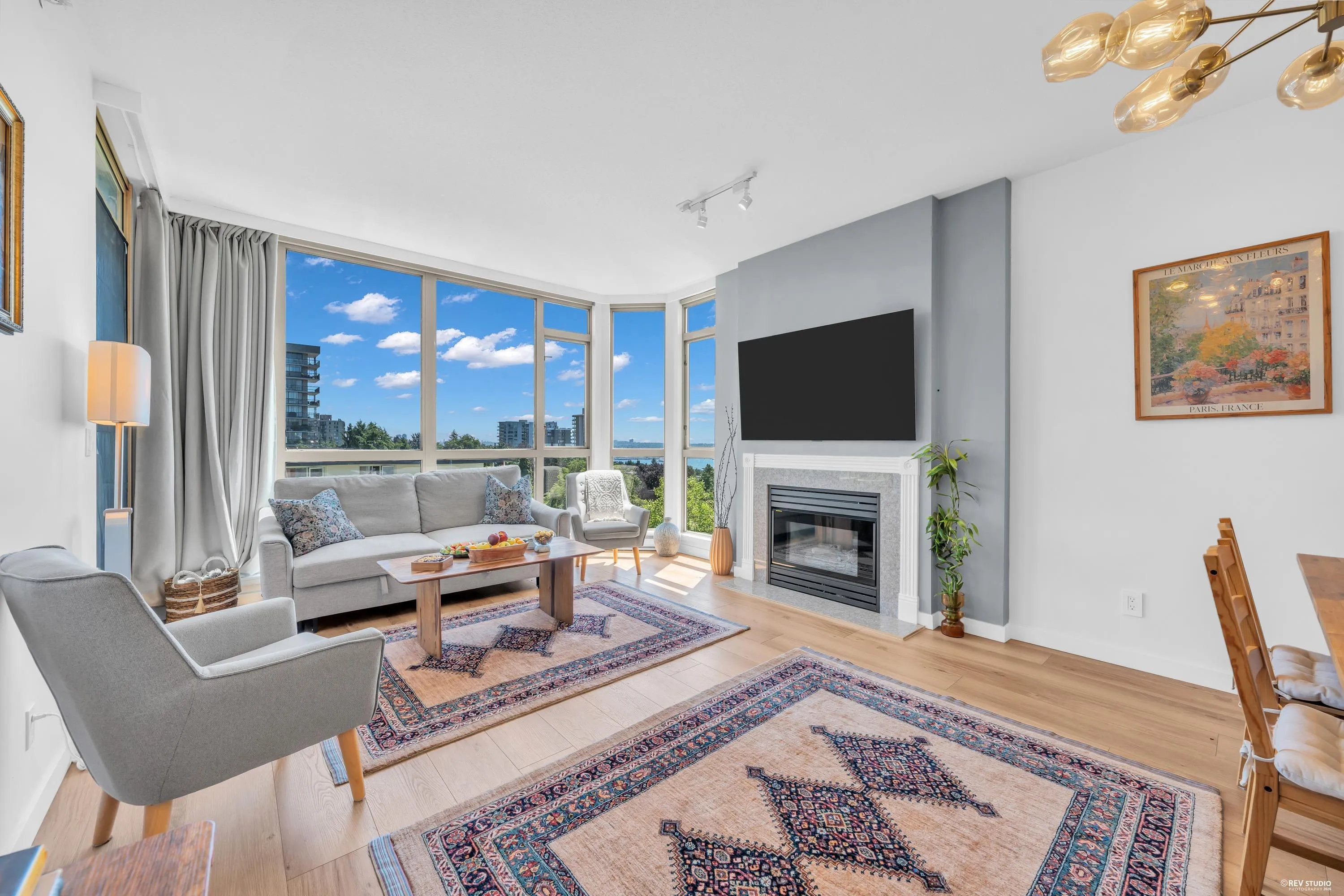 160 W Keith Road #802