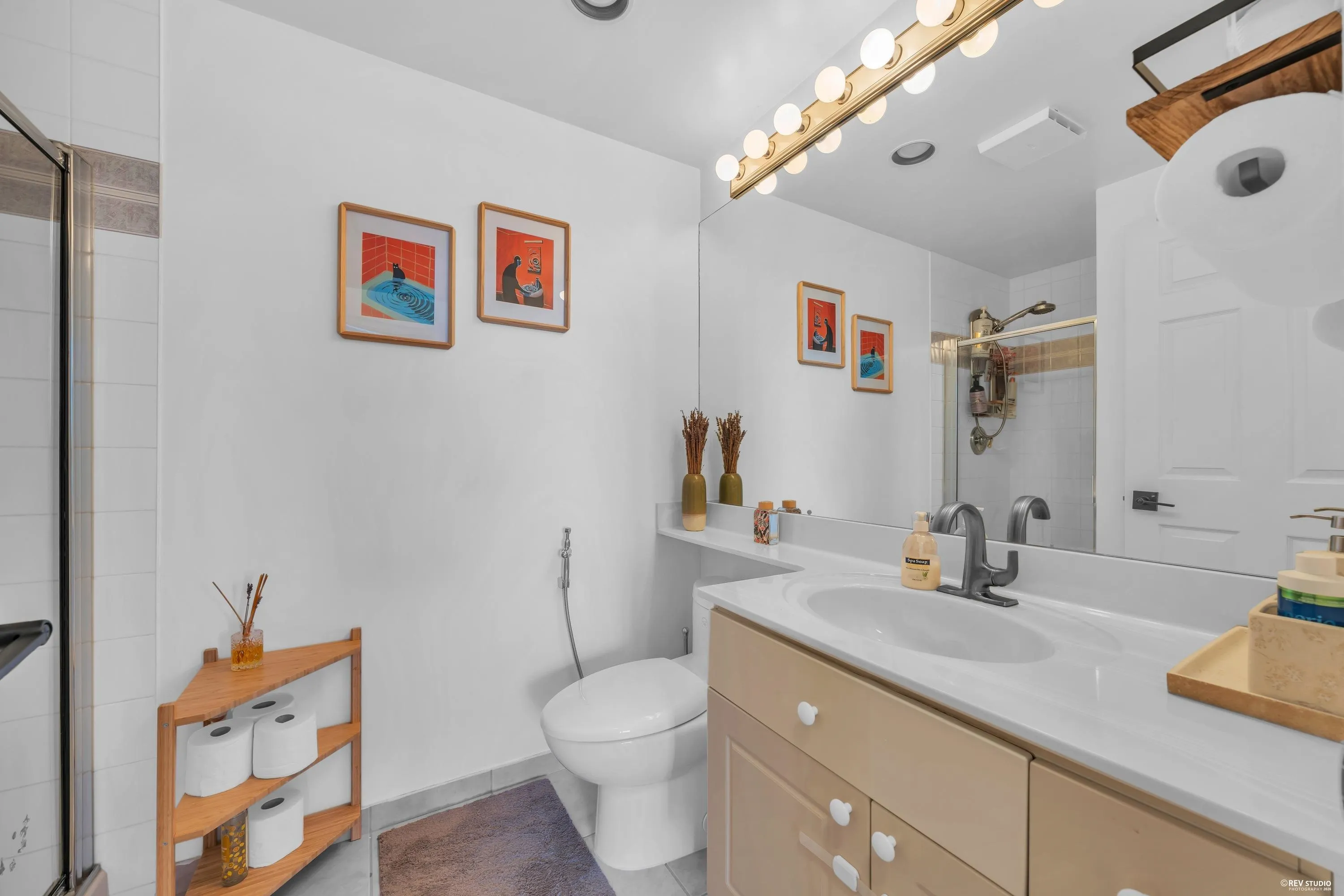 160 W Keith Road #802