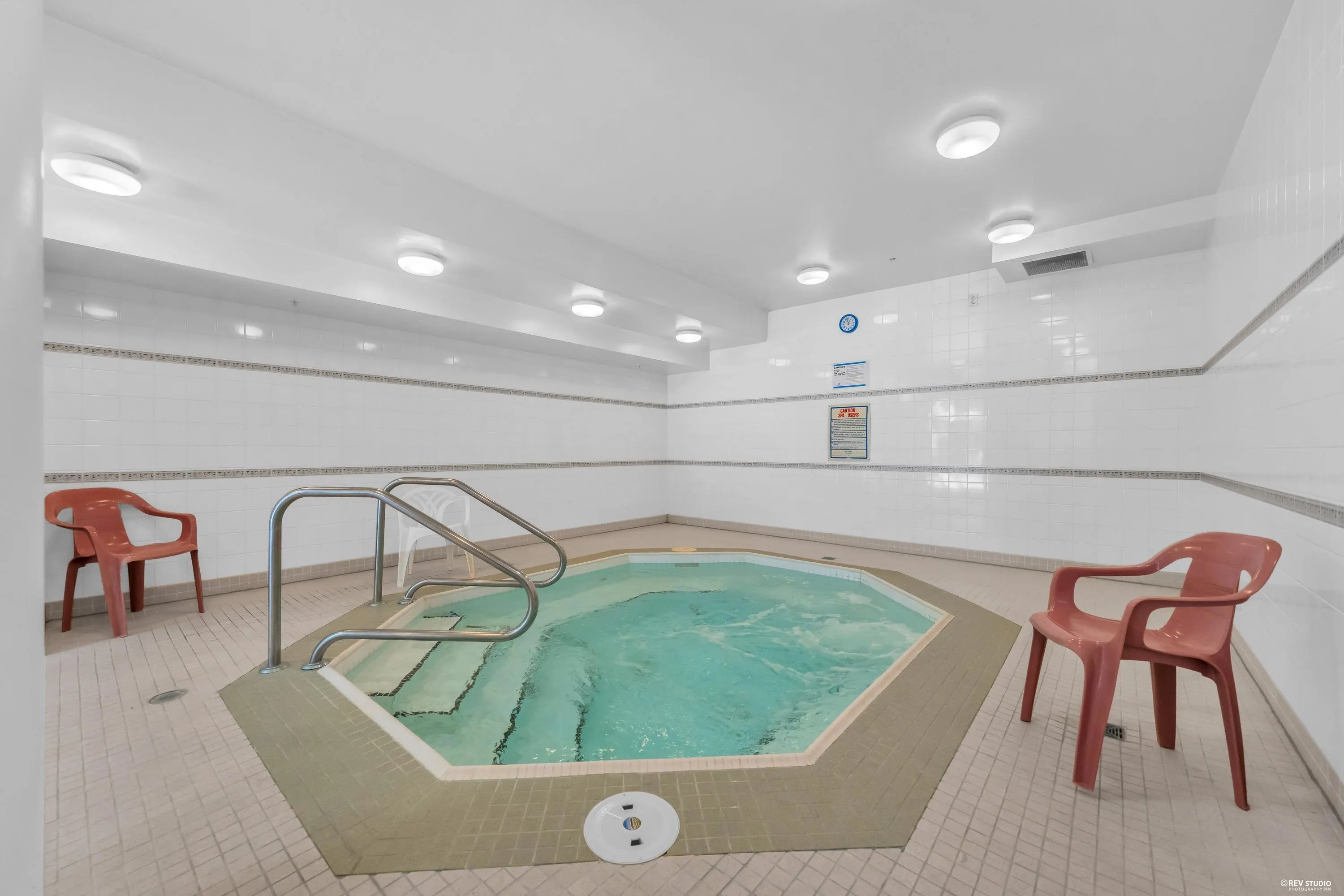 160 W Keith Road #802