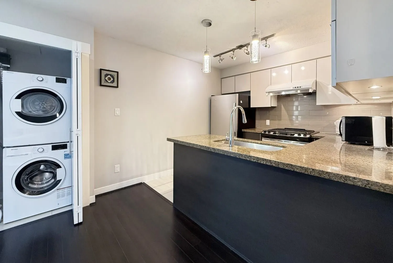 6733 Buswell Street #1002