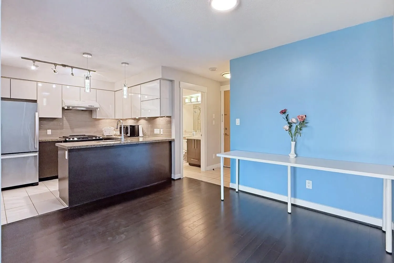 6733 Buswell Street #1002
