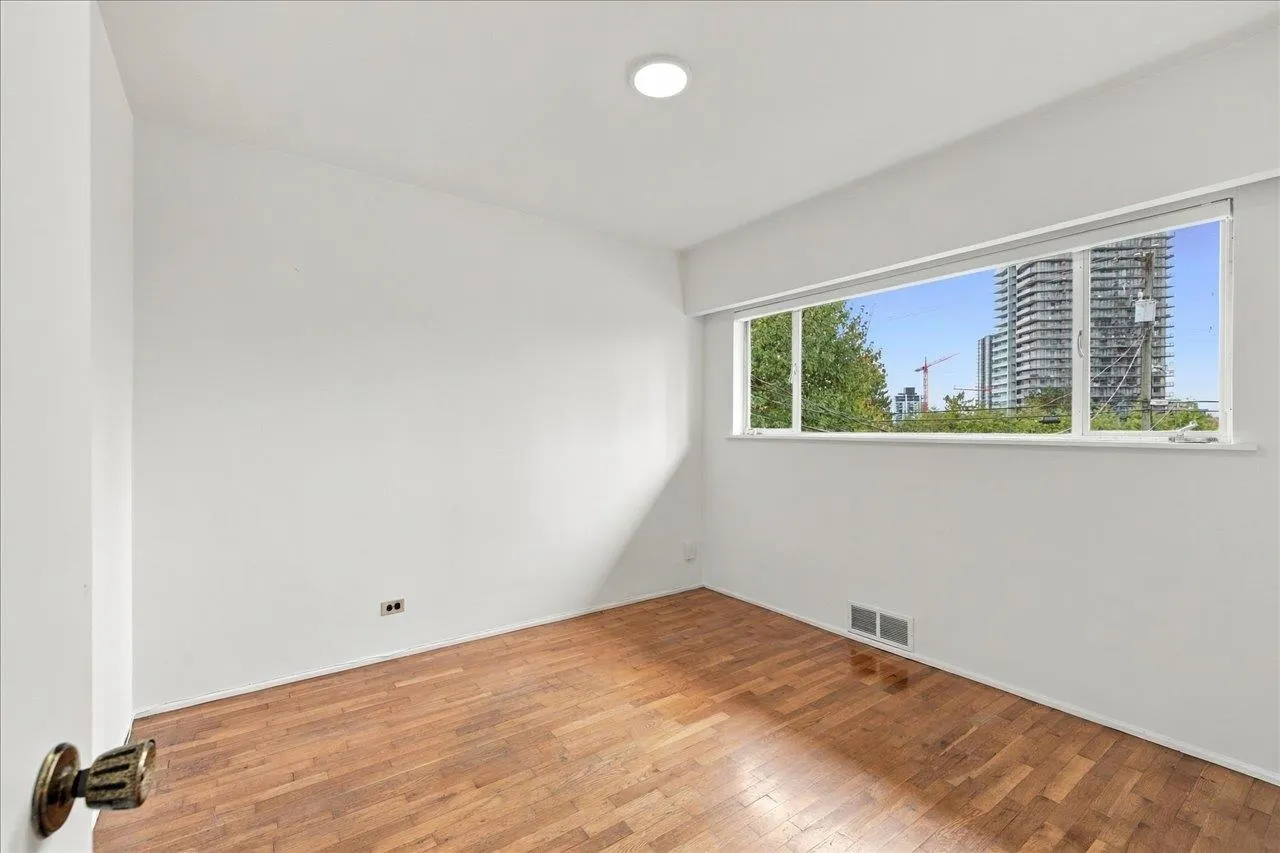 4656 Brentlawn Drive
