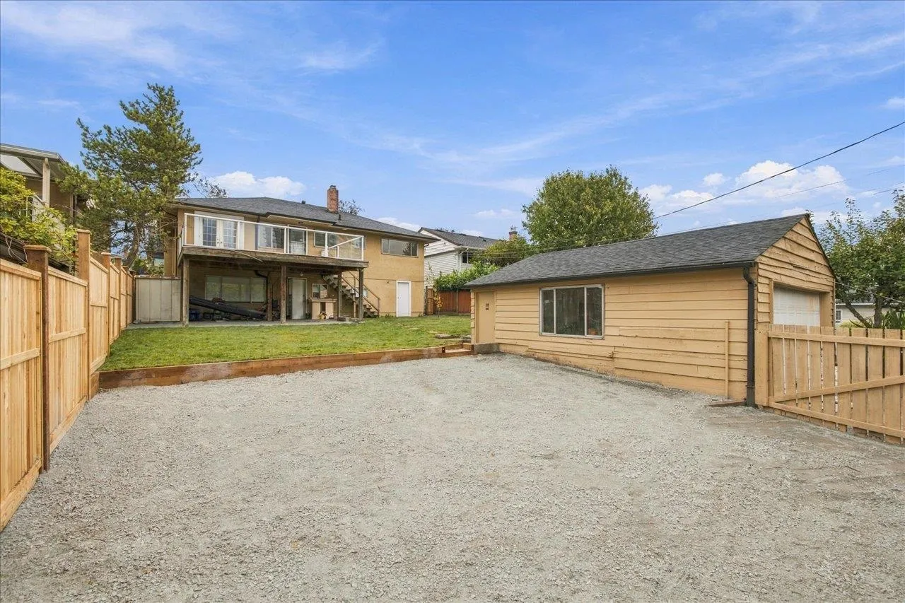 4656 Brentlawn Drive