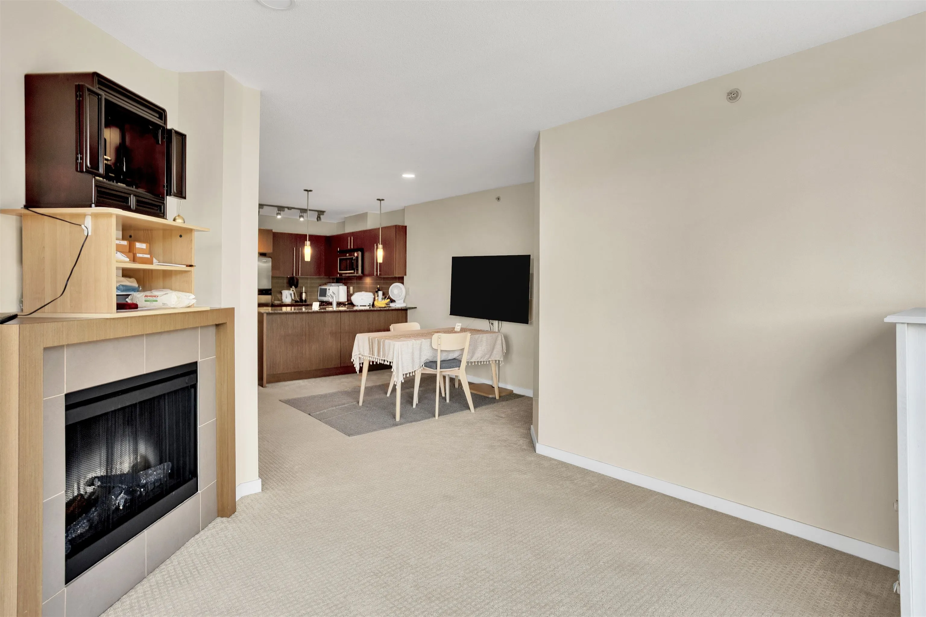 4888 Brentwood Drive #905