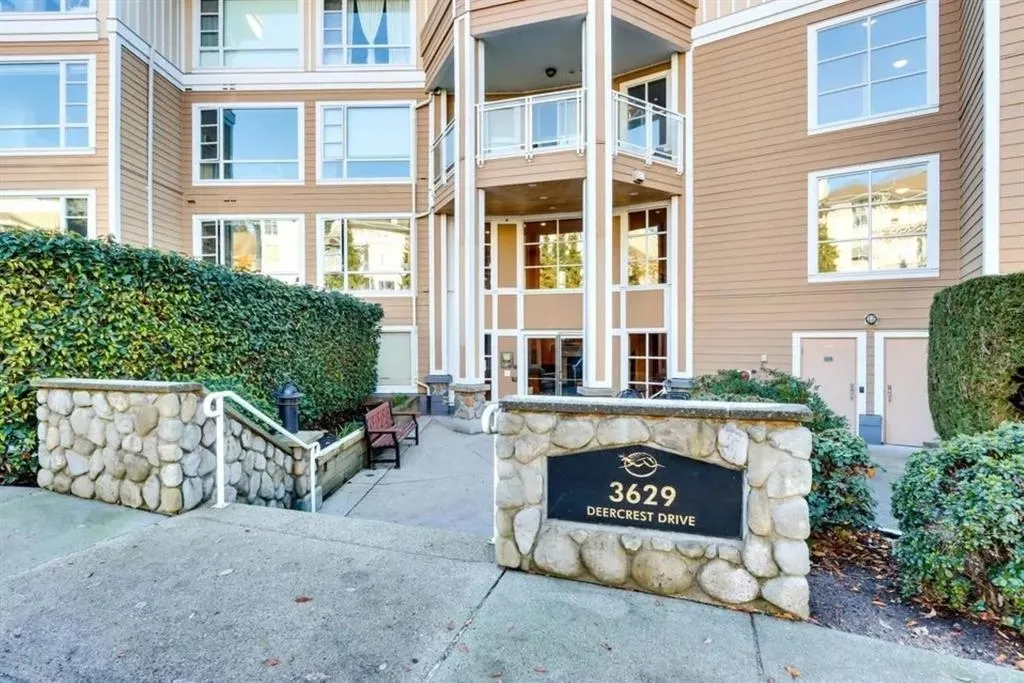 3629 Deercrest Drive #422