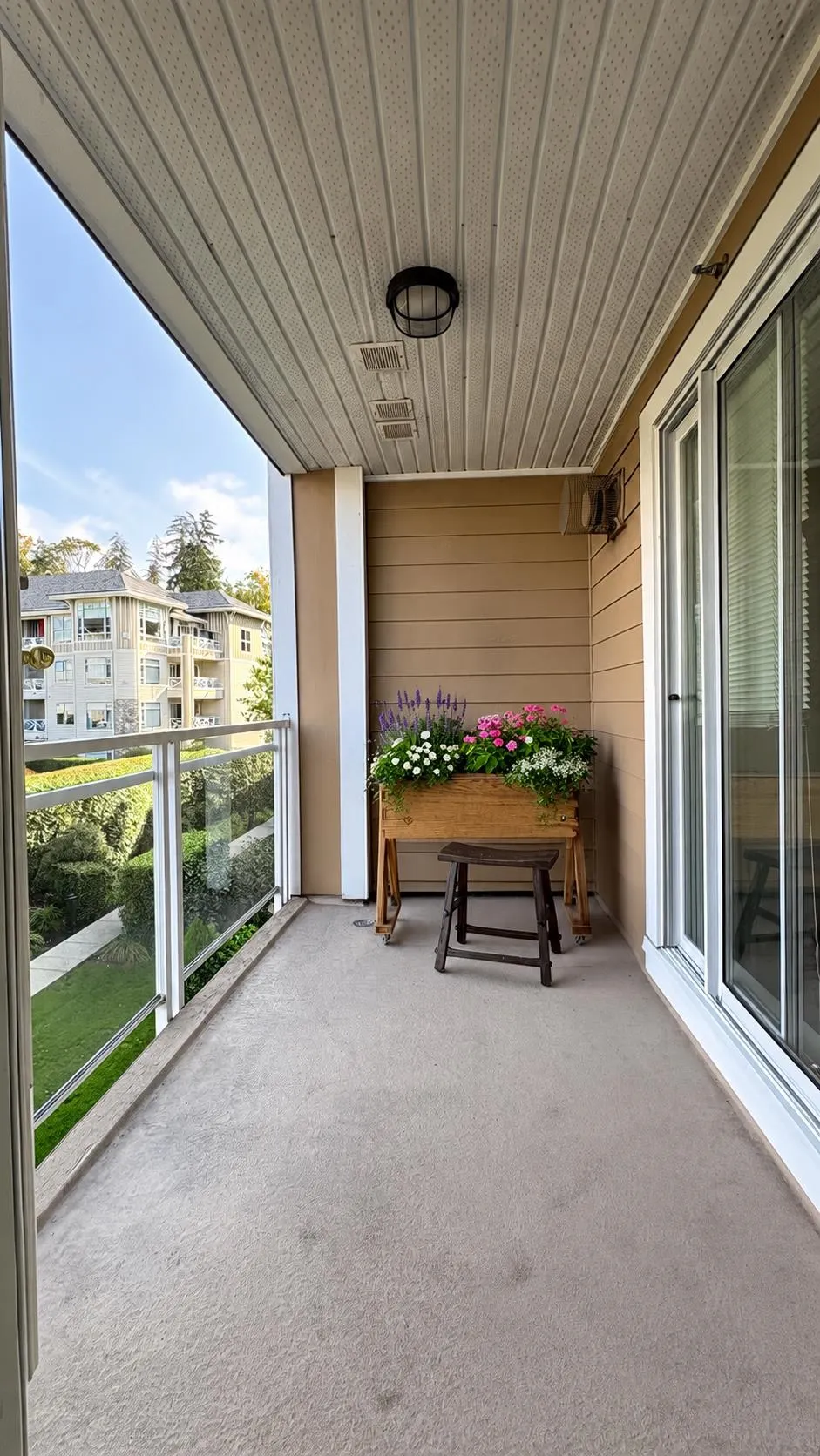 3629 Deercrest Drive #422