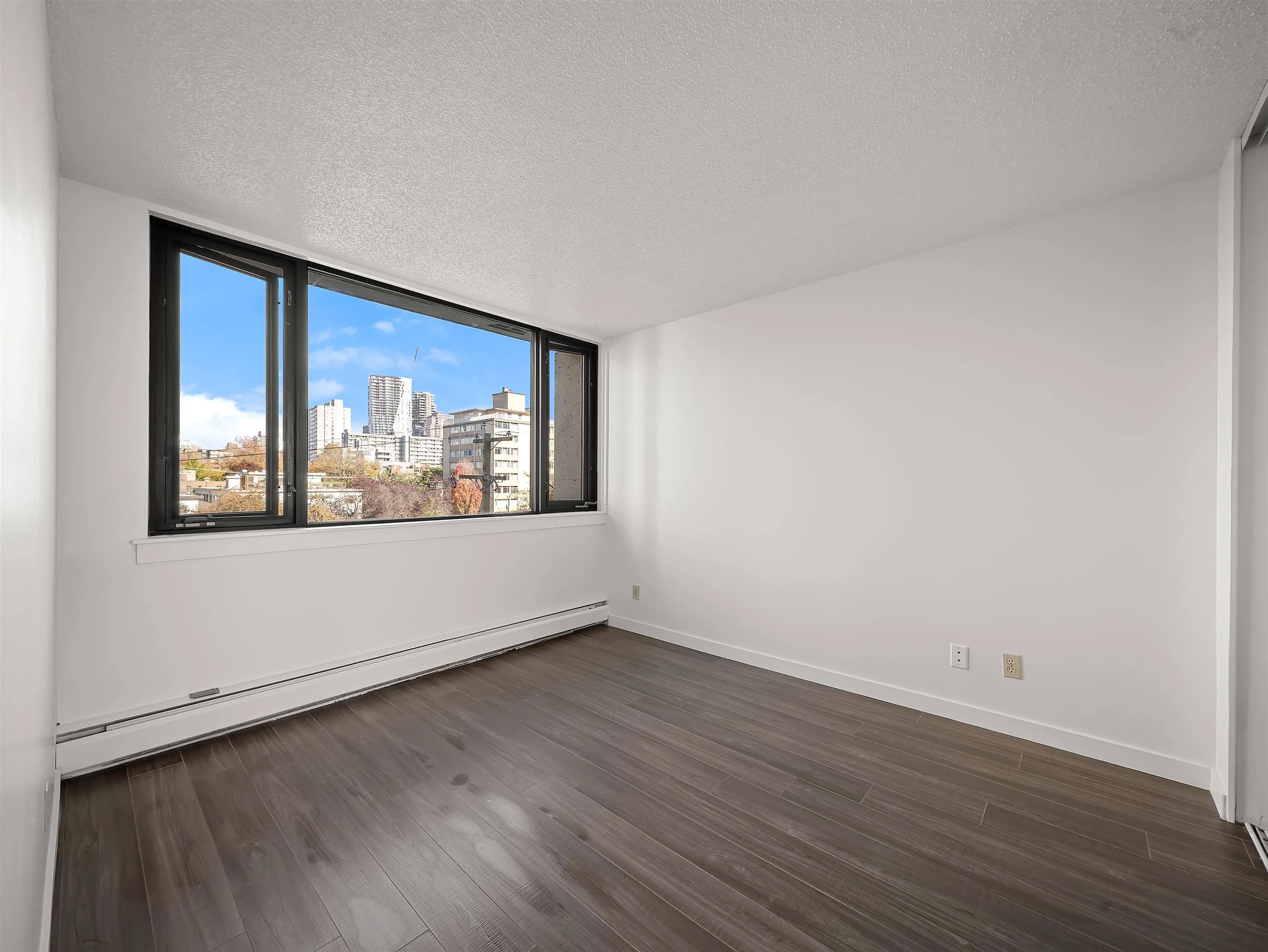 1725 Pendrell Street #503-504