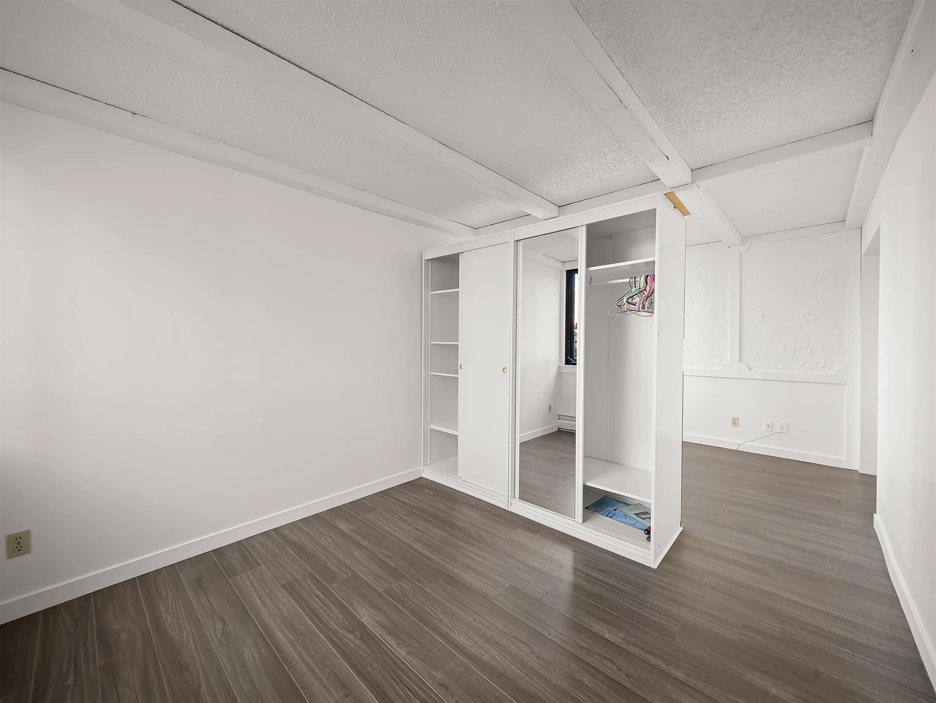 1725 Pendrell Street #503-504