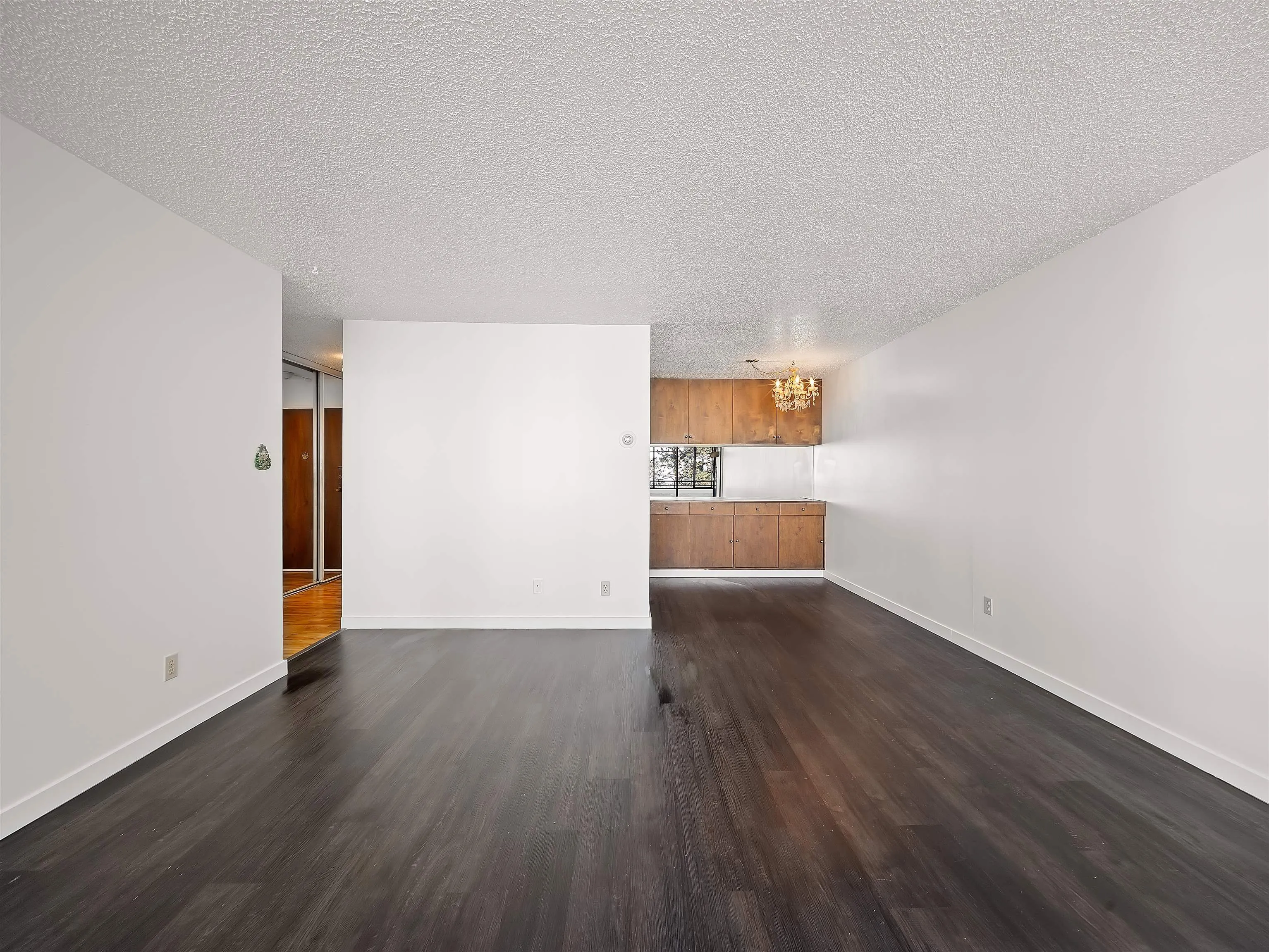 1725 Pendrell Street #503-504