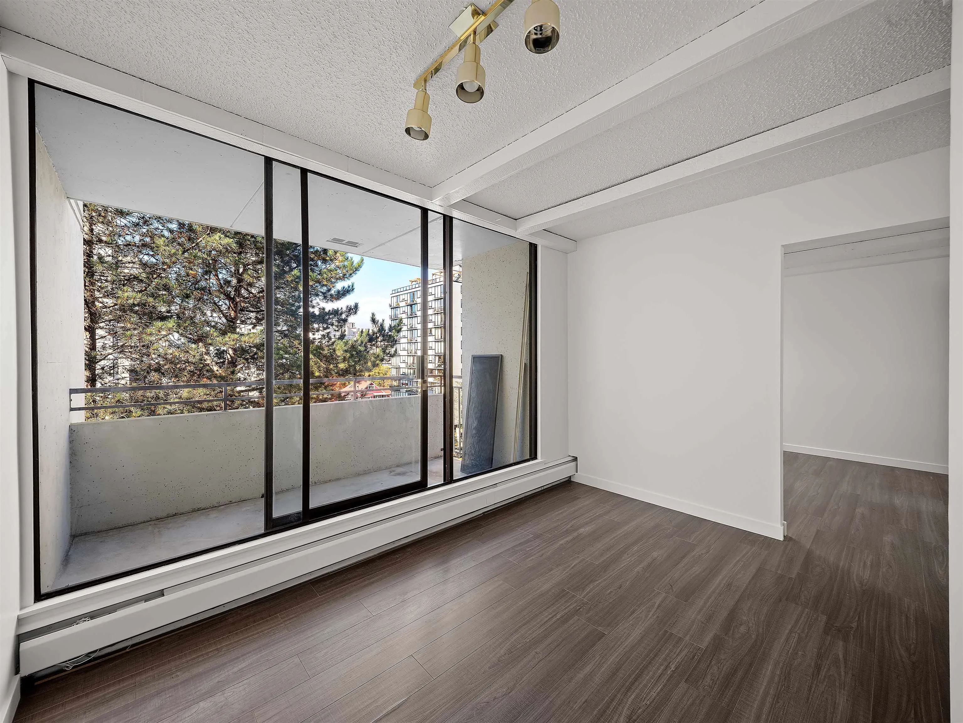 1725 Pendrell Street #503-504