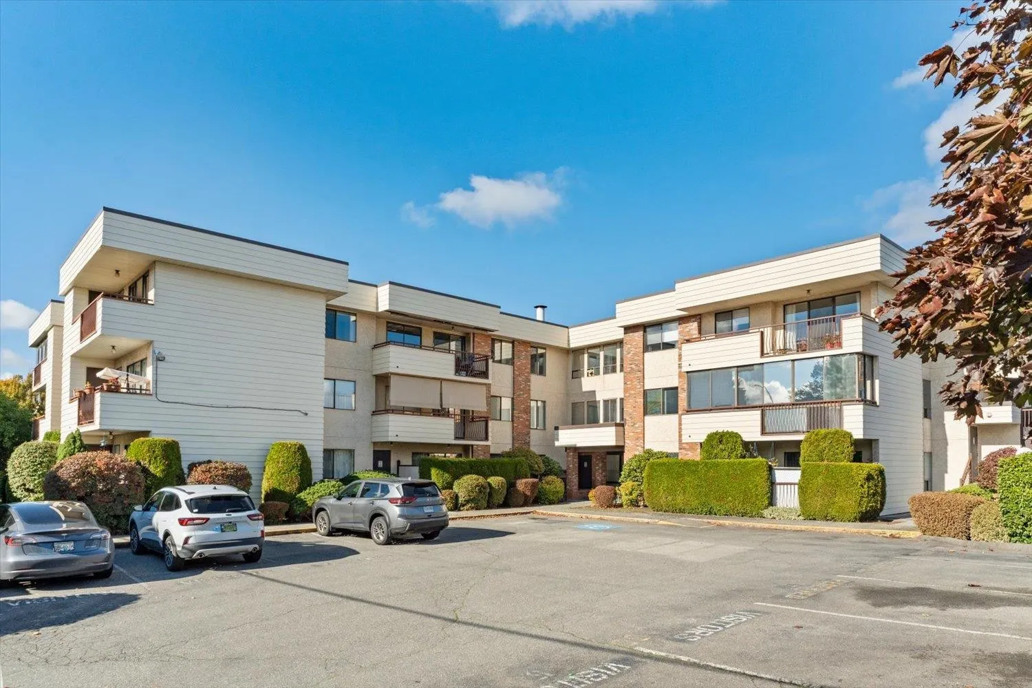 32885 George Ferguson Way #106