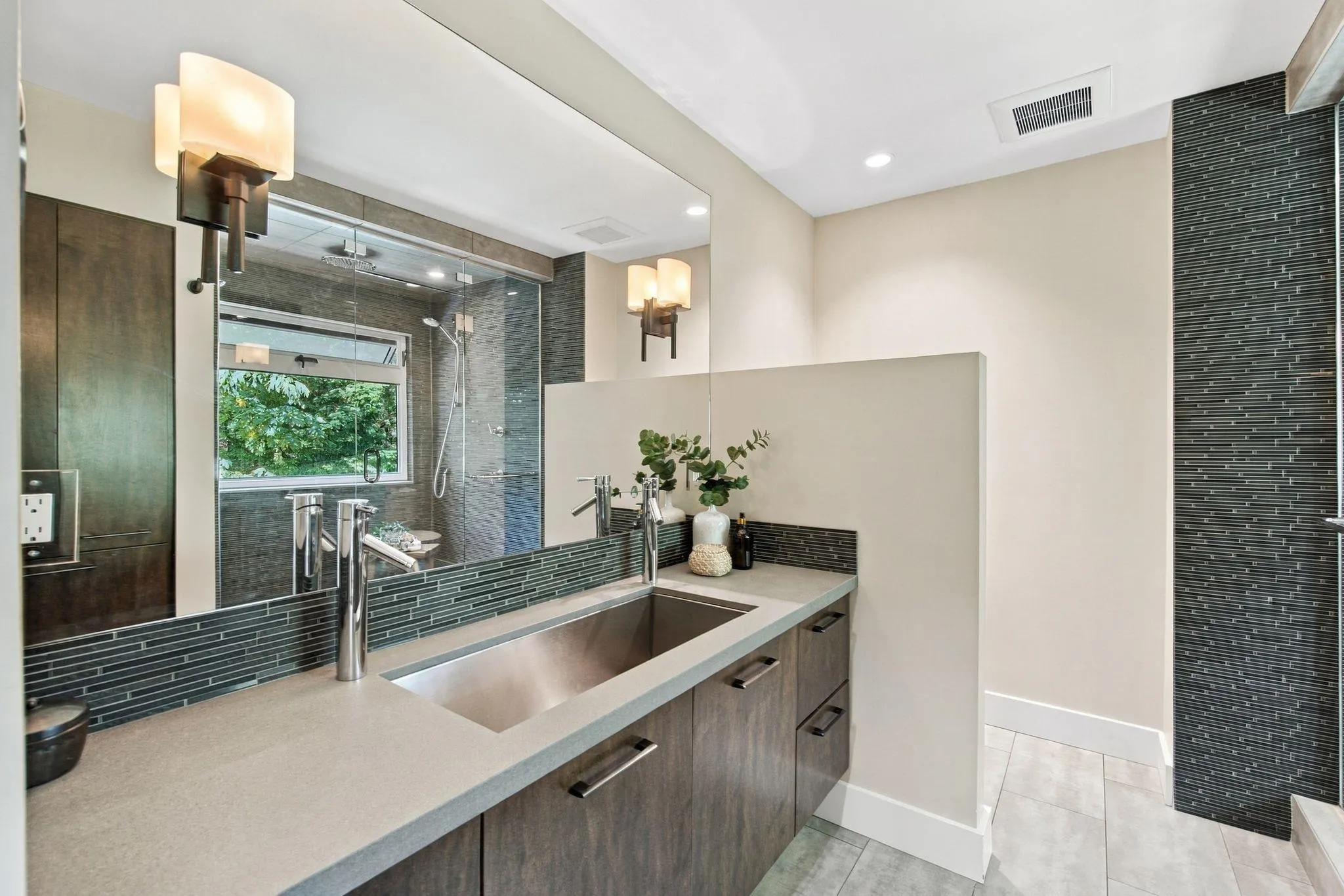 1383 Charter Hill Drive