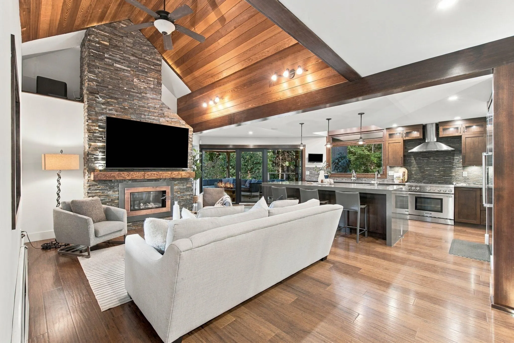 1383 Charter Hill Drive