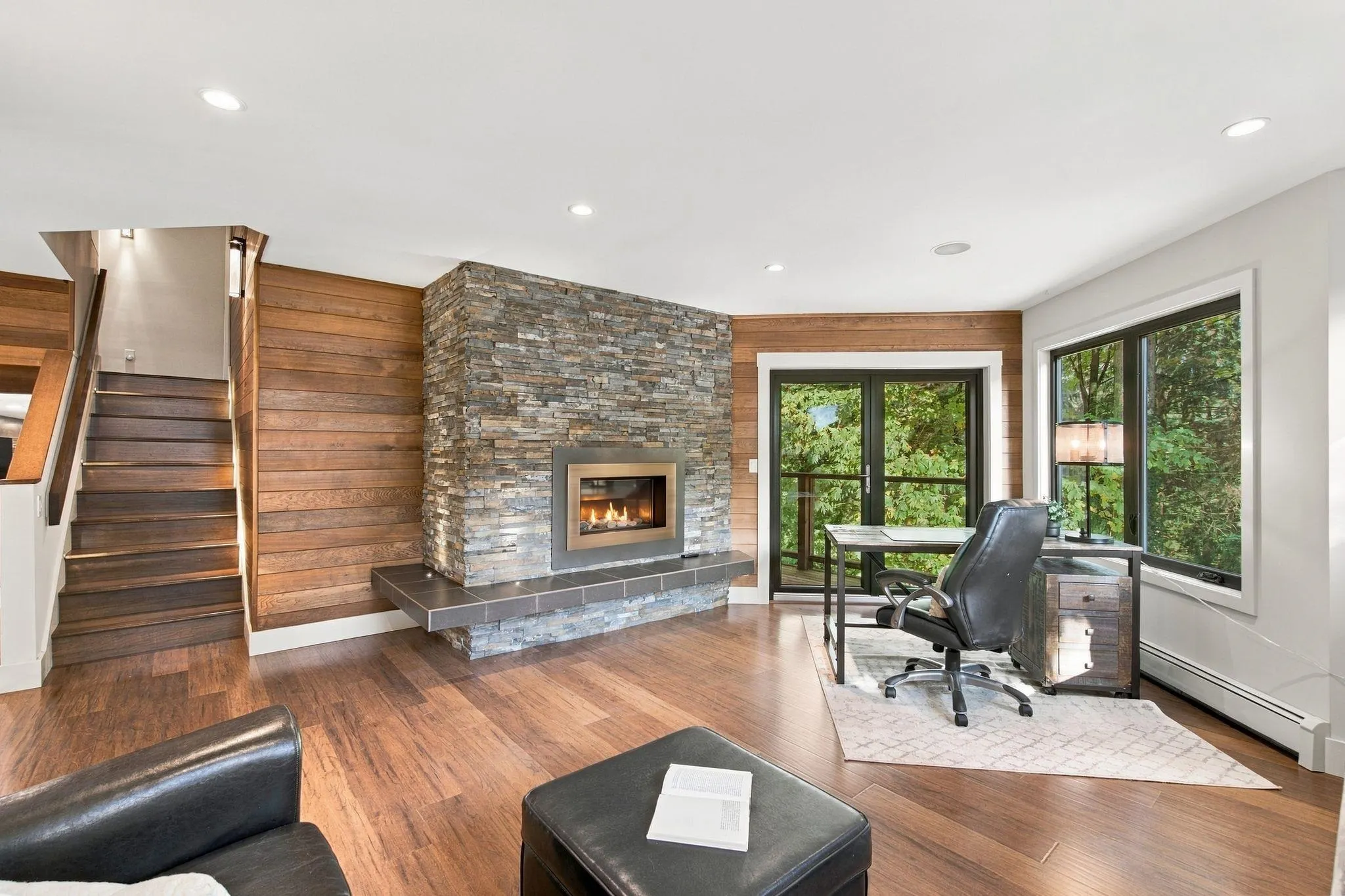 1383 Charter Hill Drive
