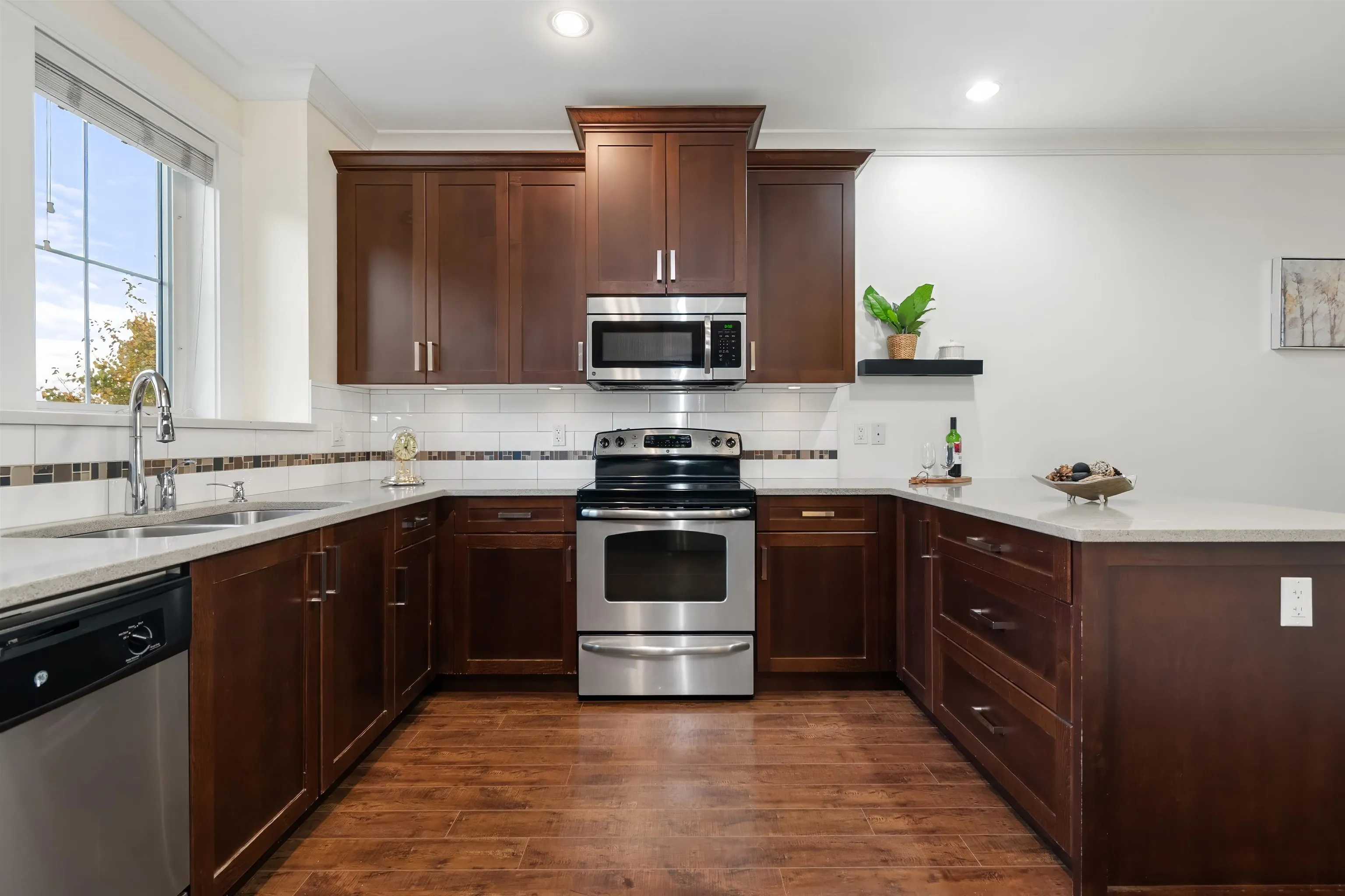 45290 Soowahlie Crescent #41