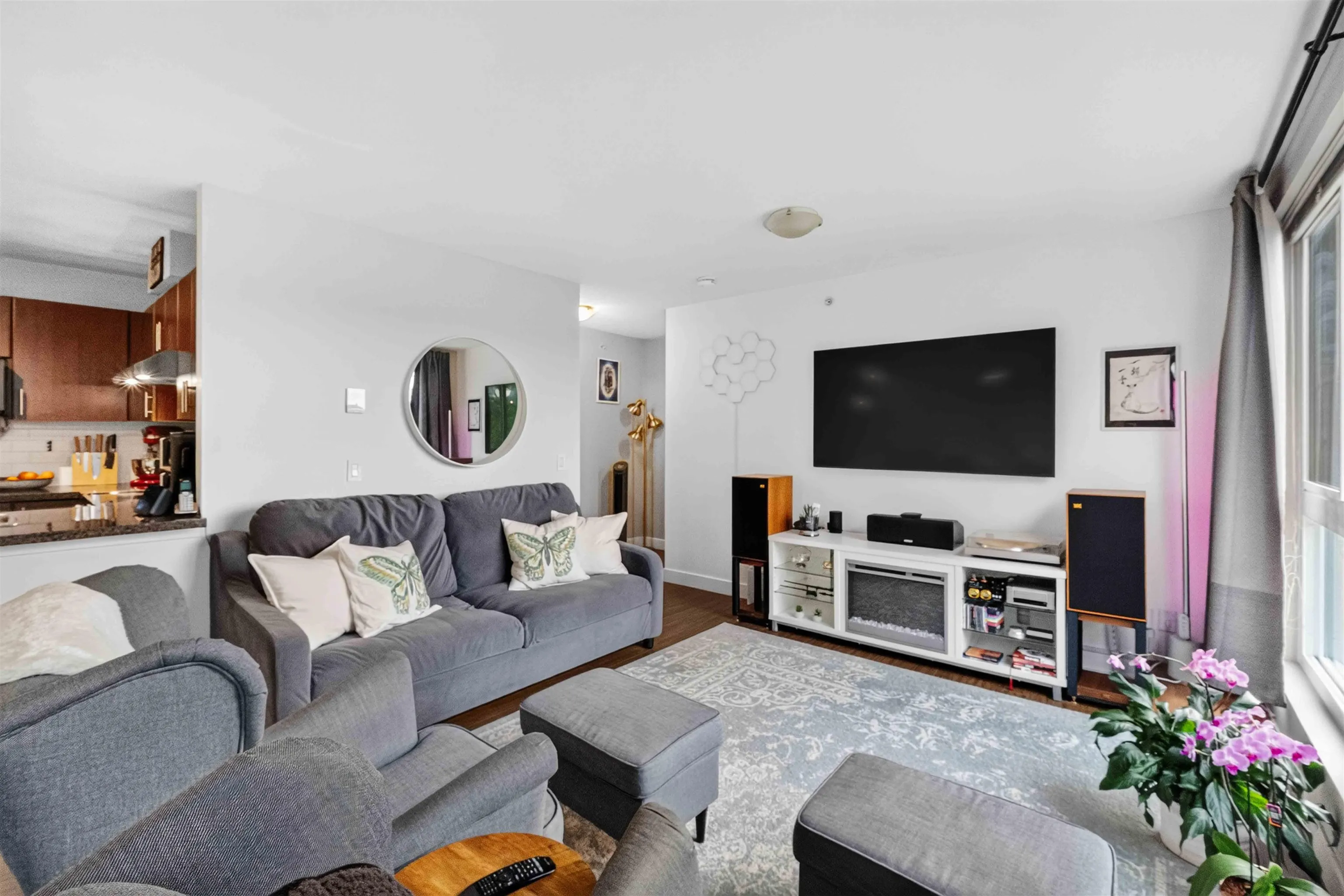 12075 228 Street #403