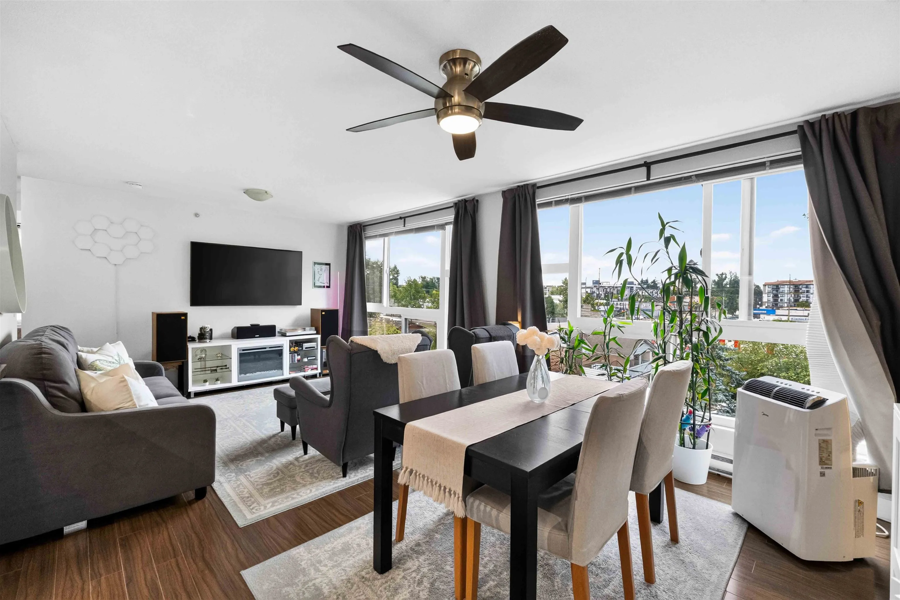 12075 228 Street #403