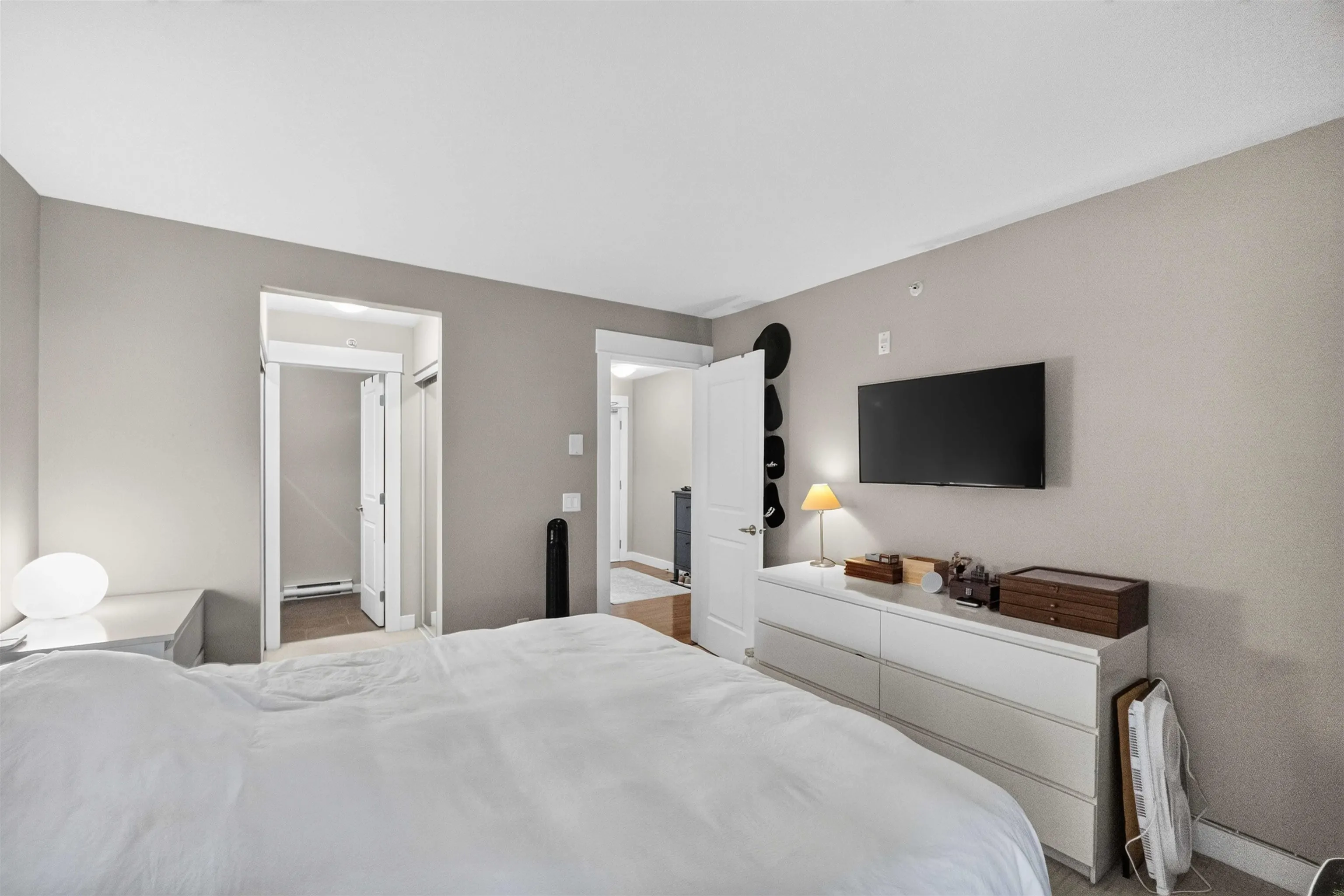 12075 228 Street #403