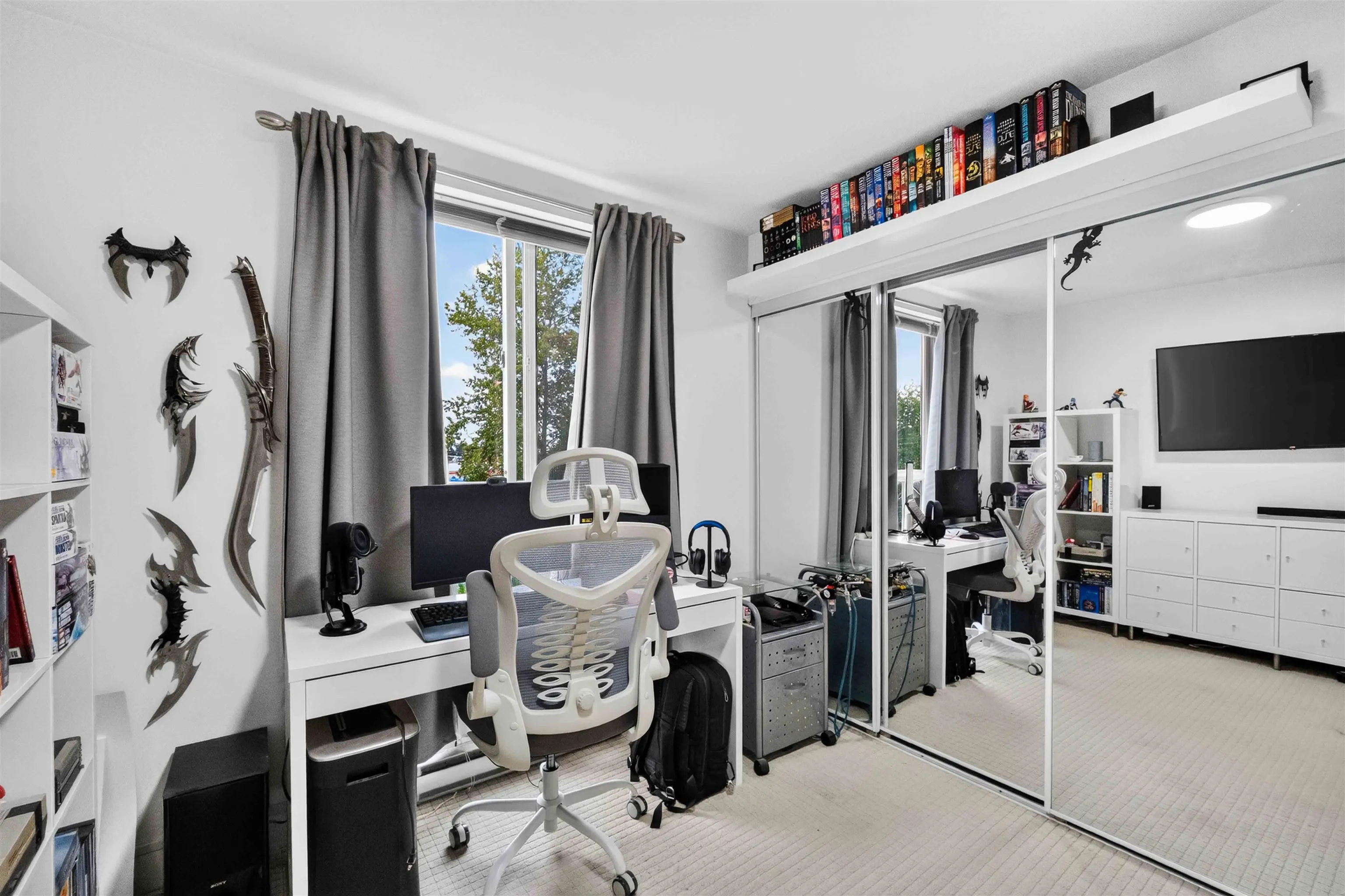 12075 228 Street #403