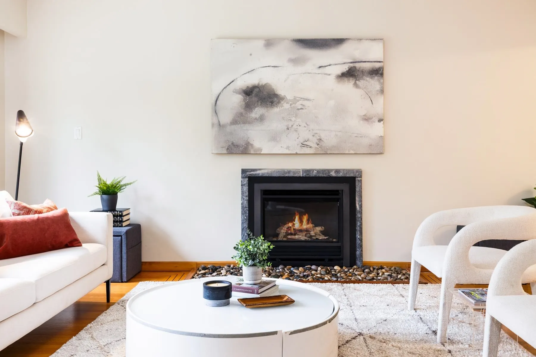 1561 Merlynn Crescent