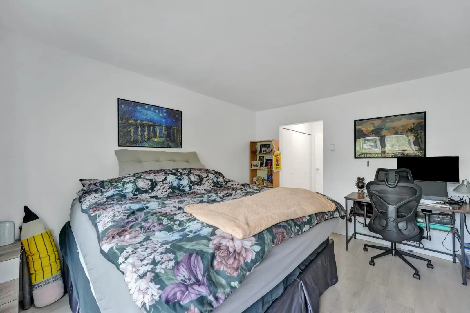 9847 Manchester Drive #304