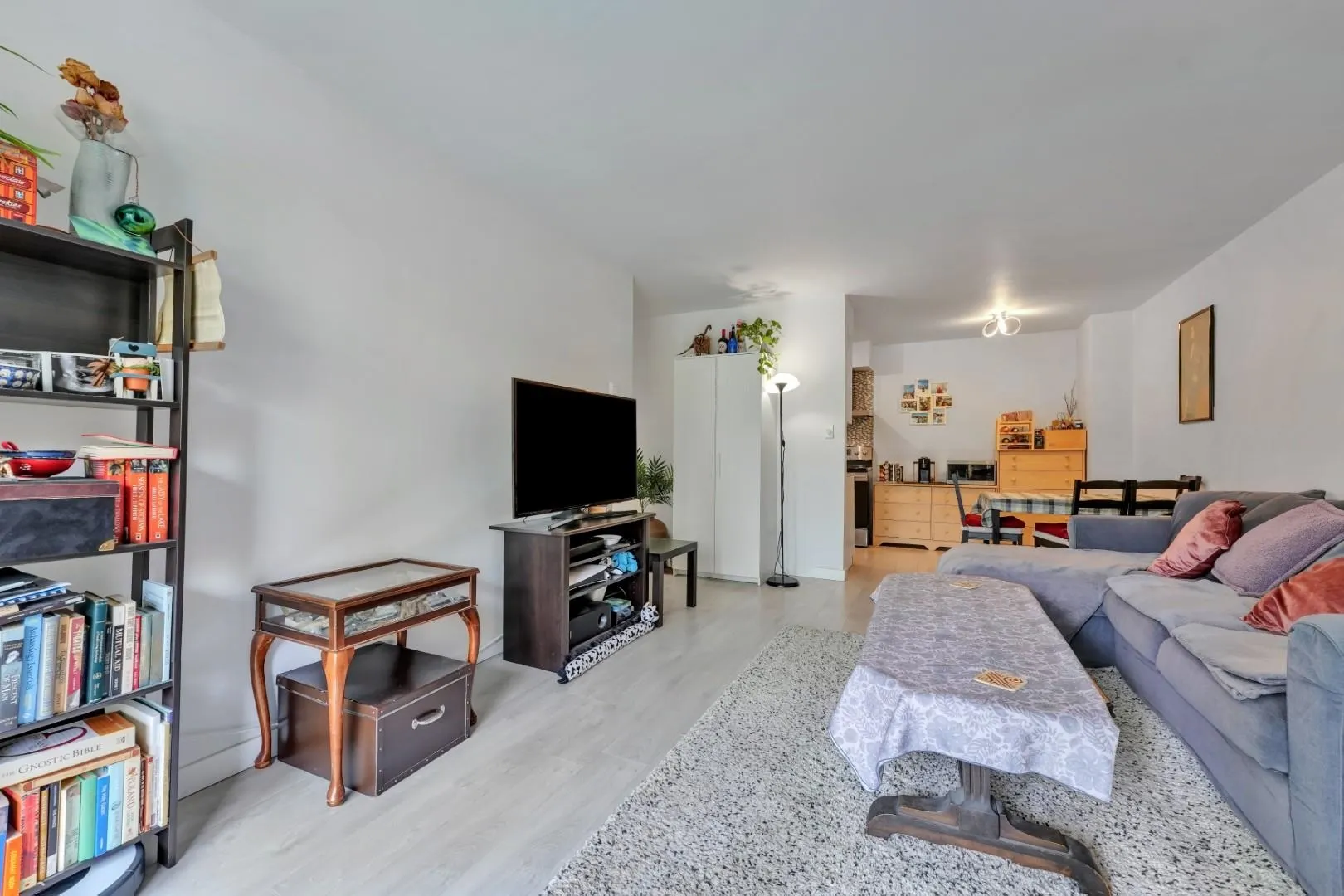 9847 Manchester Drive #304