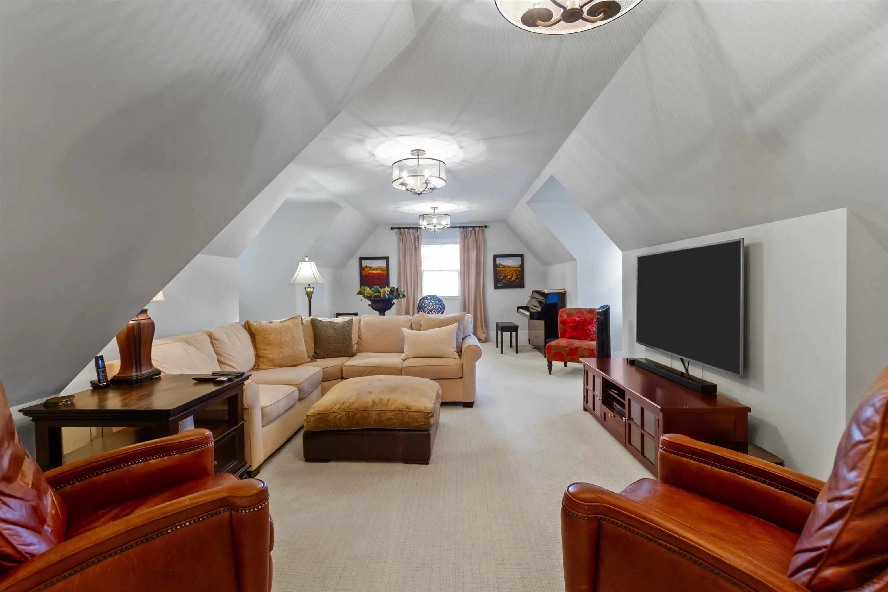 3758 Devonshire Drive