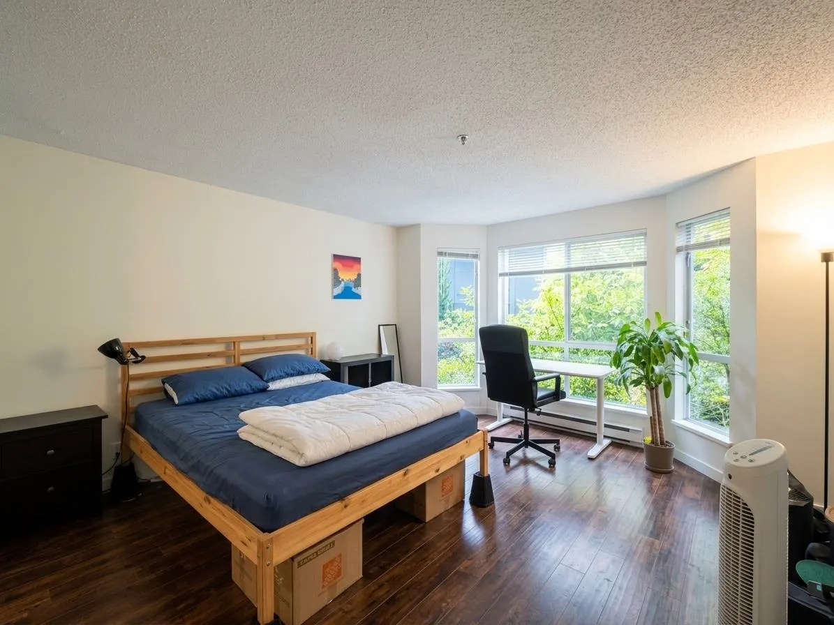 3720 W 8th Avenue #203