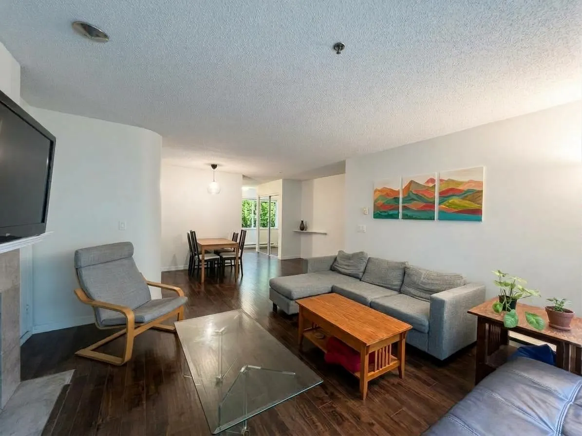 3720 W 8th Avenue #203