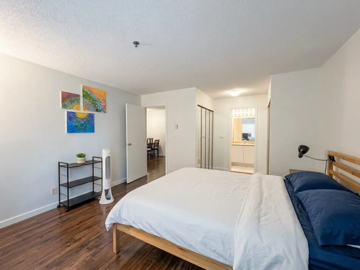 3720 W 8th Avenue #203