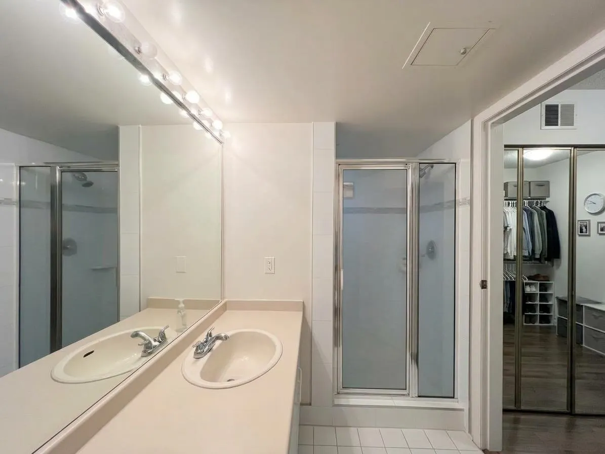 3720 W 8th Avenue #203