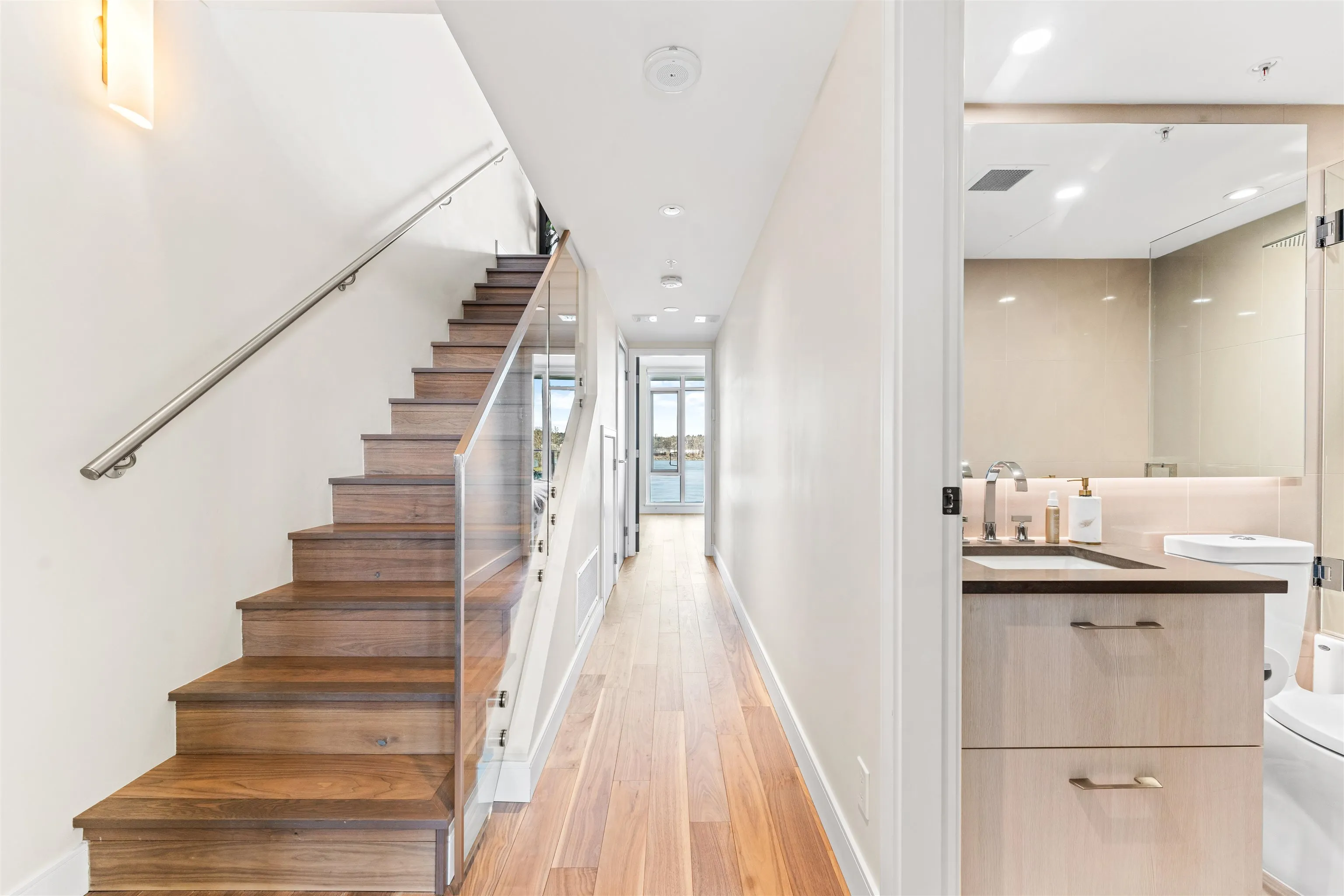 210 Salter Street #TH509